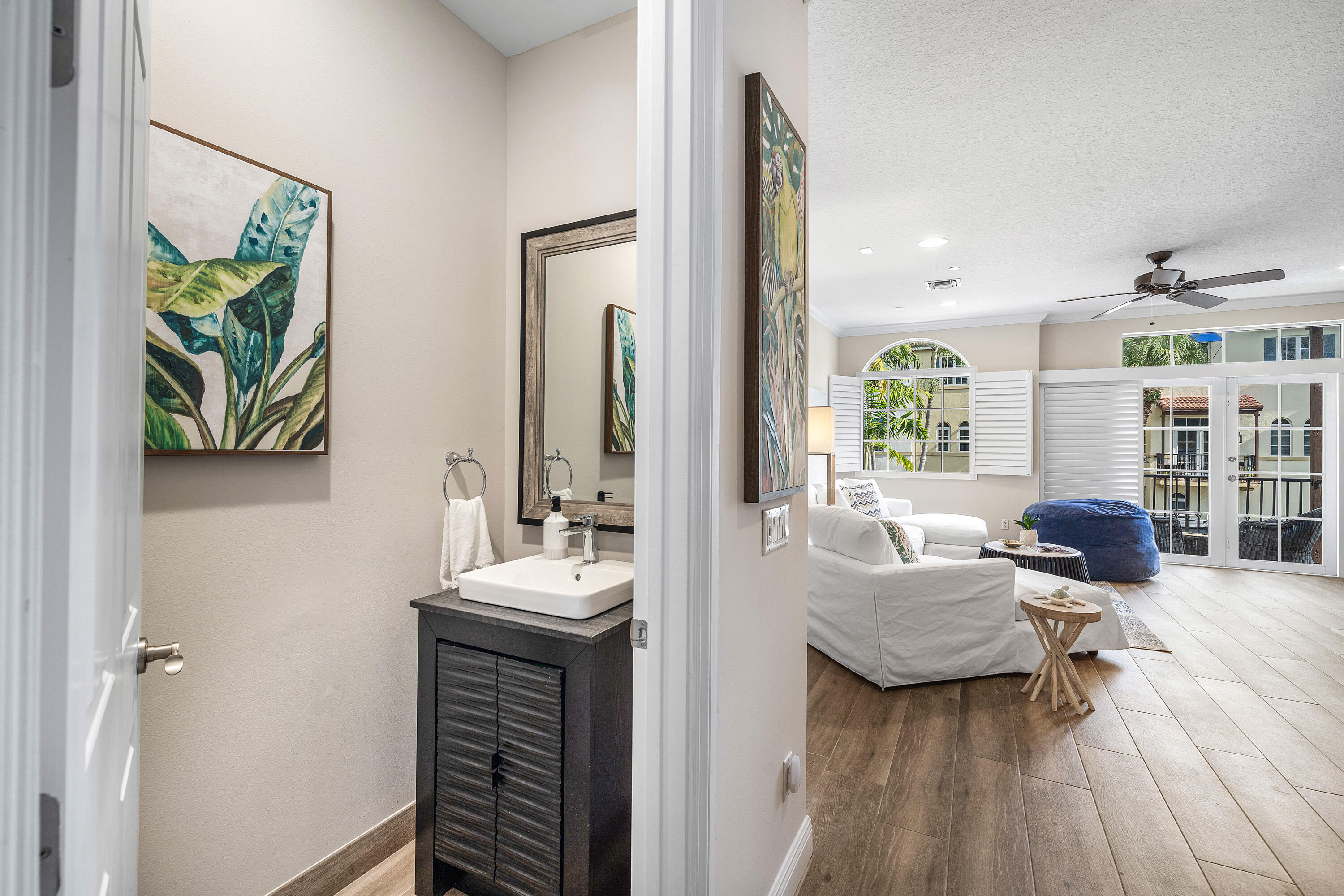 813 Estancia, Boynton Beach FL 33435