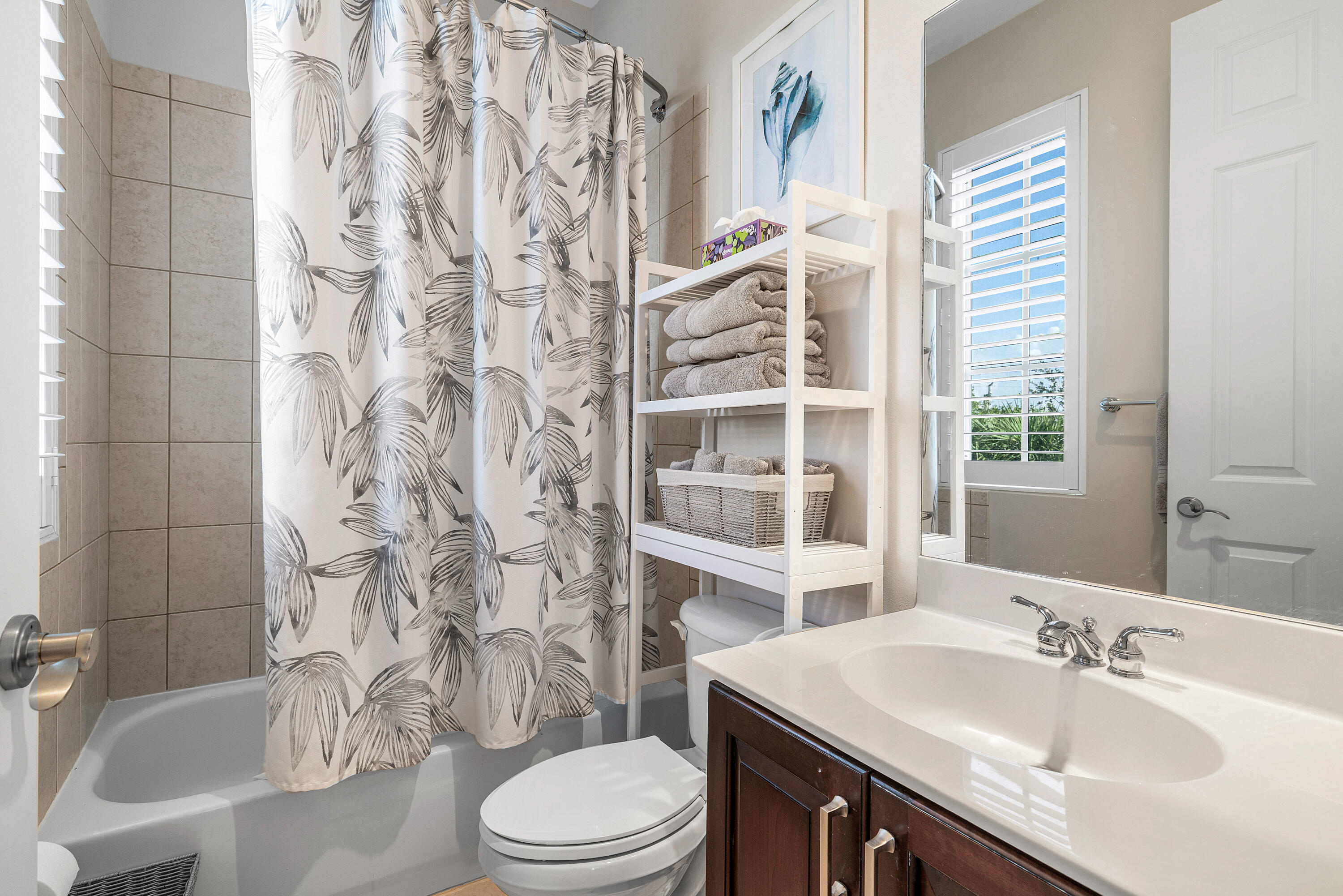 813 Estancia, Boynton Beach FL 33435