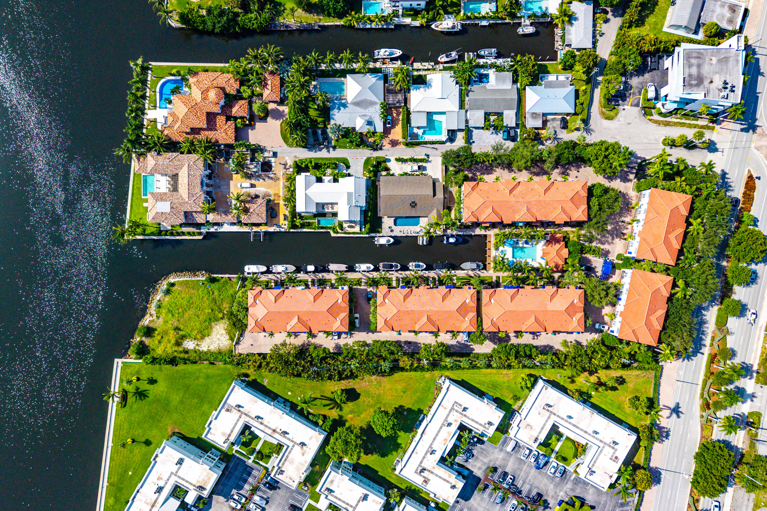813 Estancia, Boynton Beach FL 33435