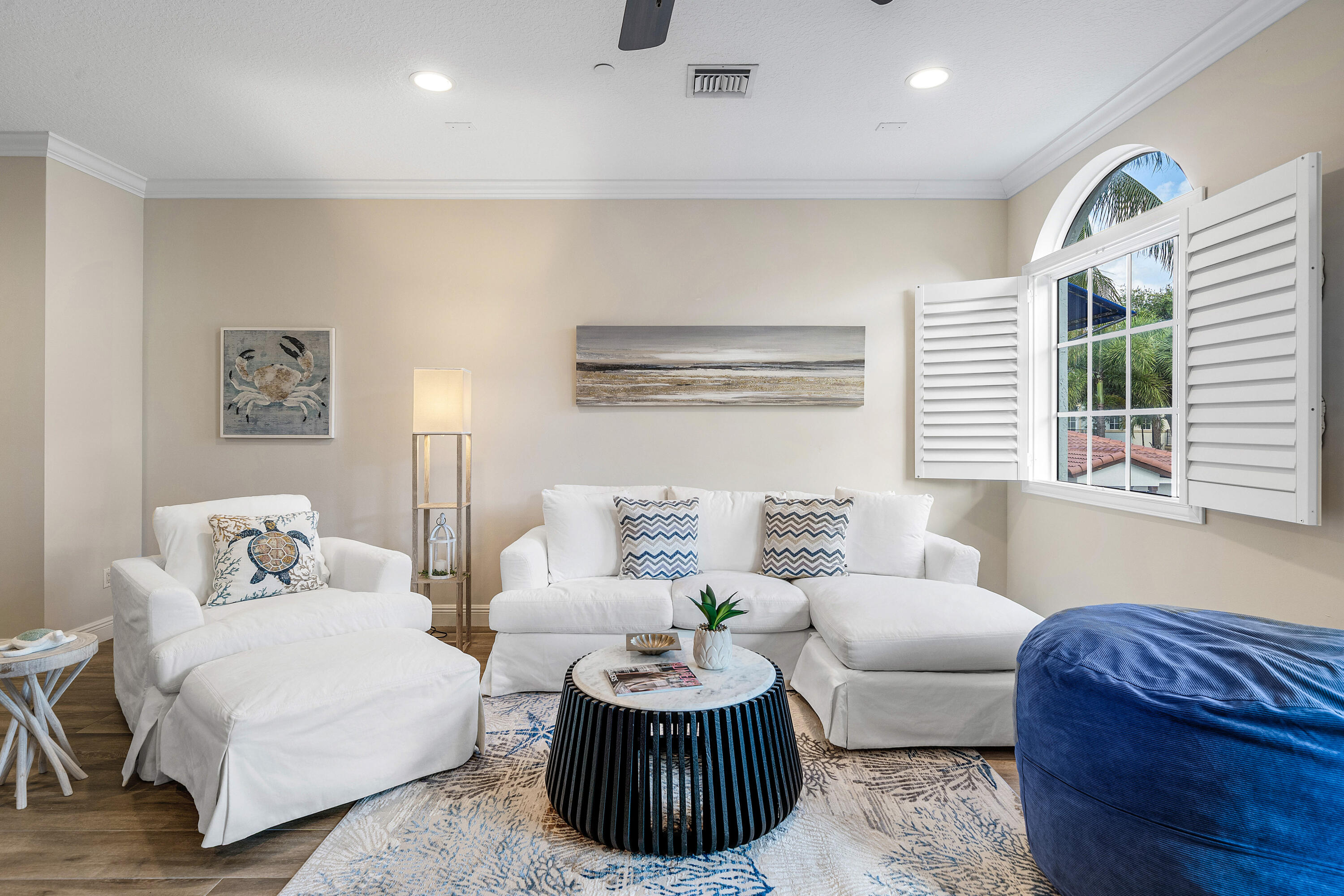 813 Estancia, Boynton Beach FL 33435