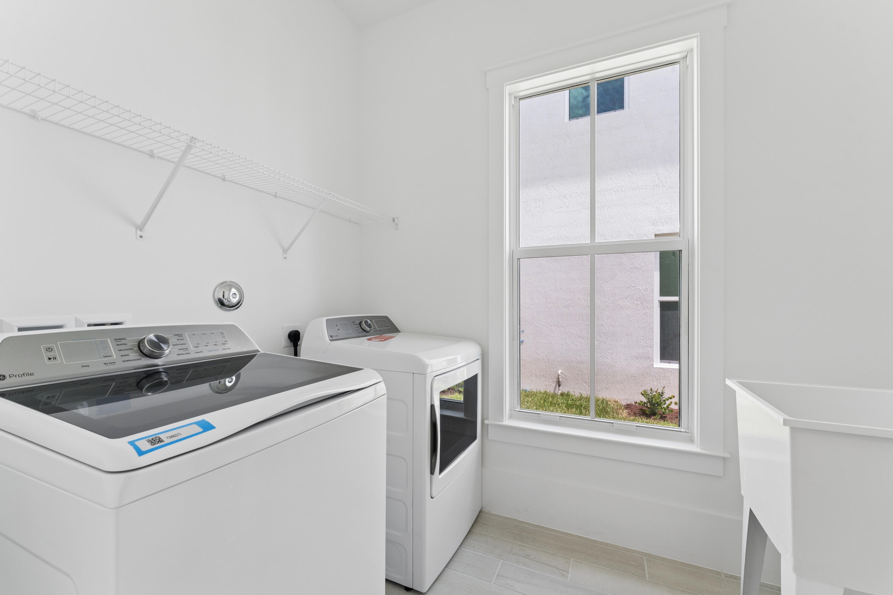 158 Parkside #15, Royal Palm Beach FL 33414