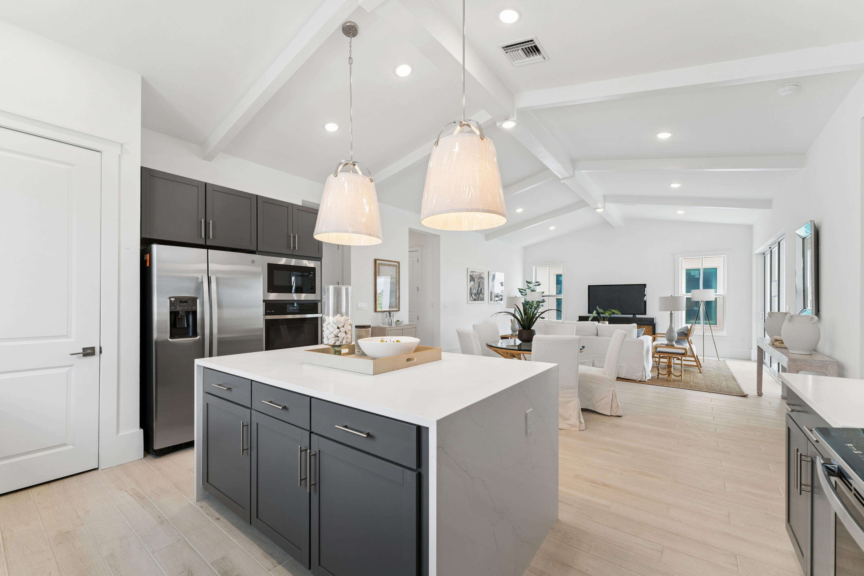 158 Parkside #15, Royal Palm Beach FL 33414