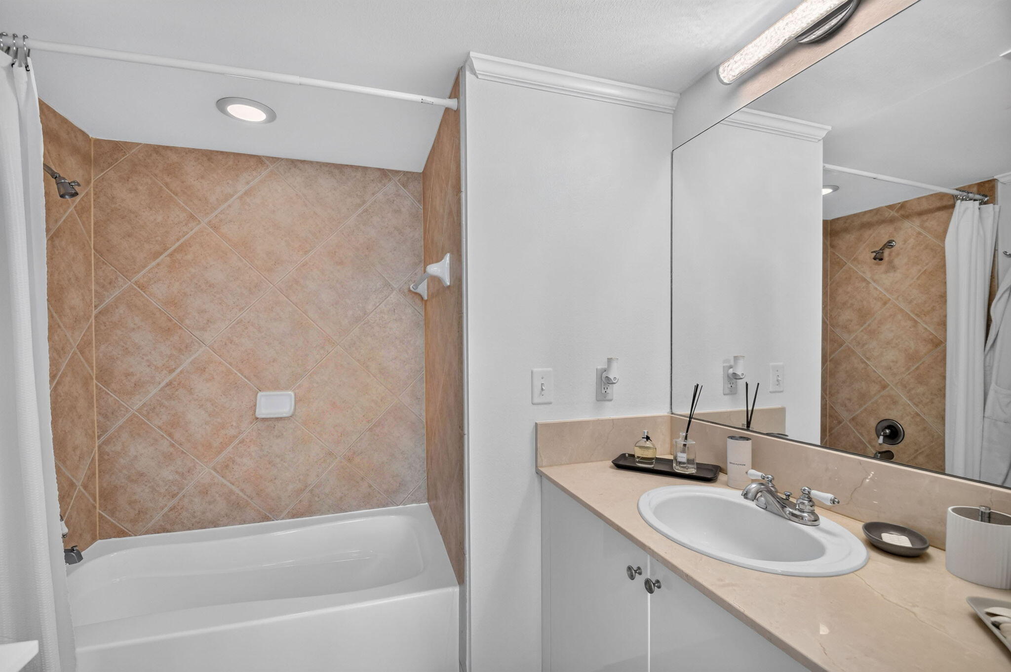 625 Casa Loma #1009, Boynton Beach FL 33435