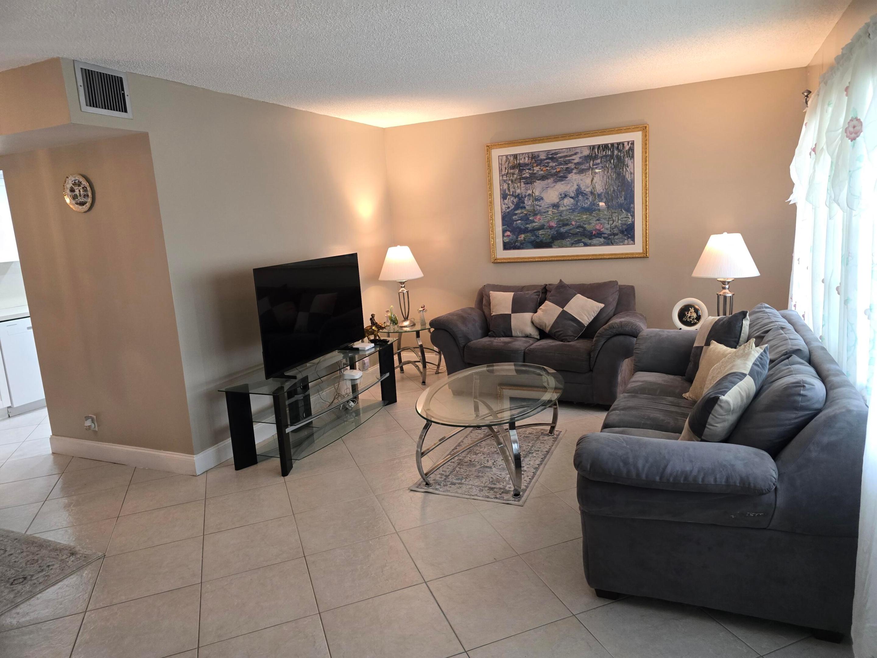 1902 Bermuda #E4, Coconut Creek FL 33066