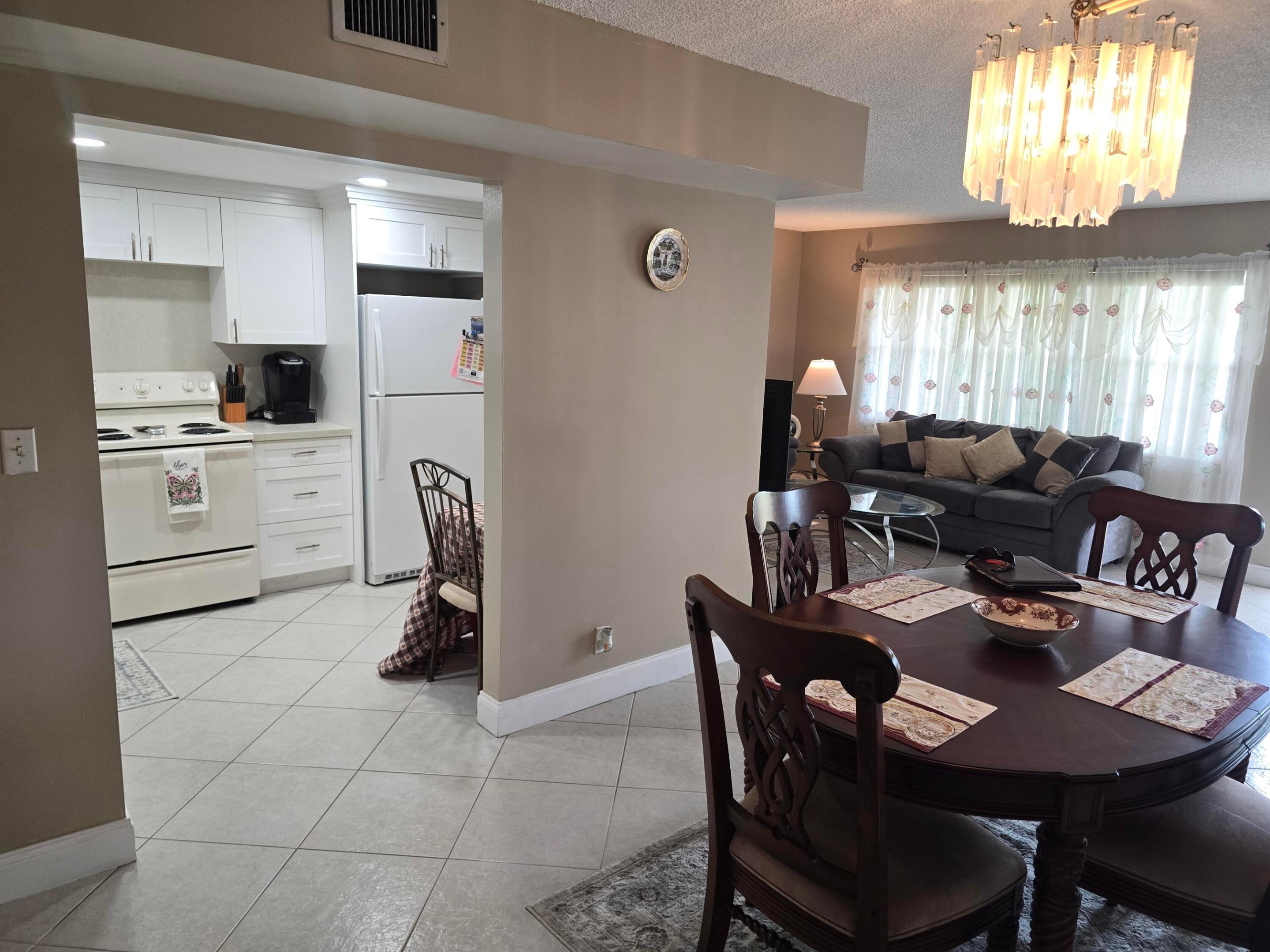 1902 Bermuda #E4, Coconut Creek FL 33066