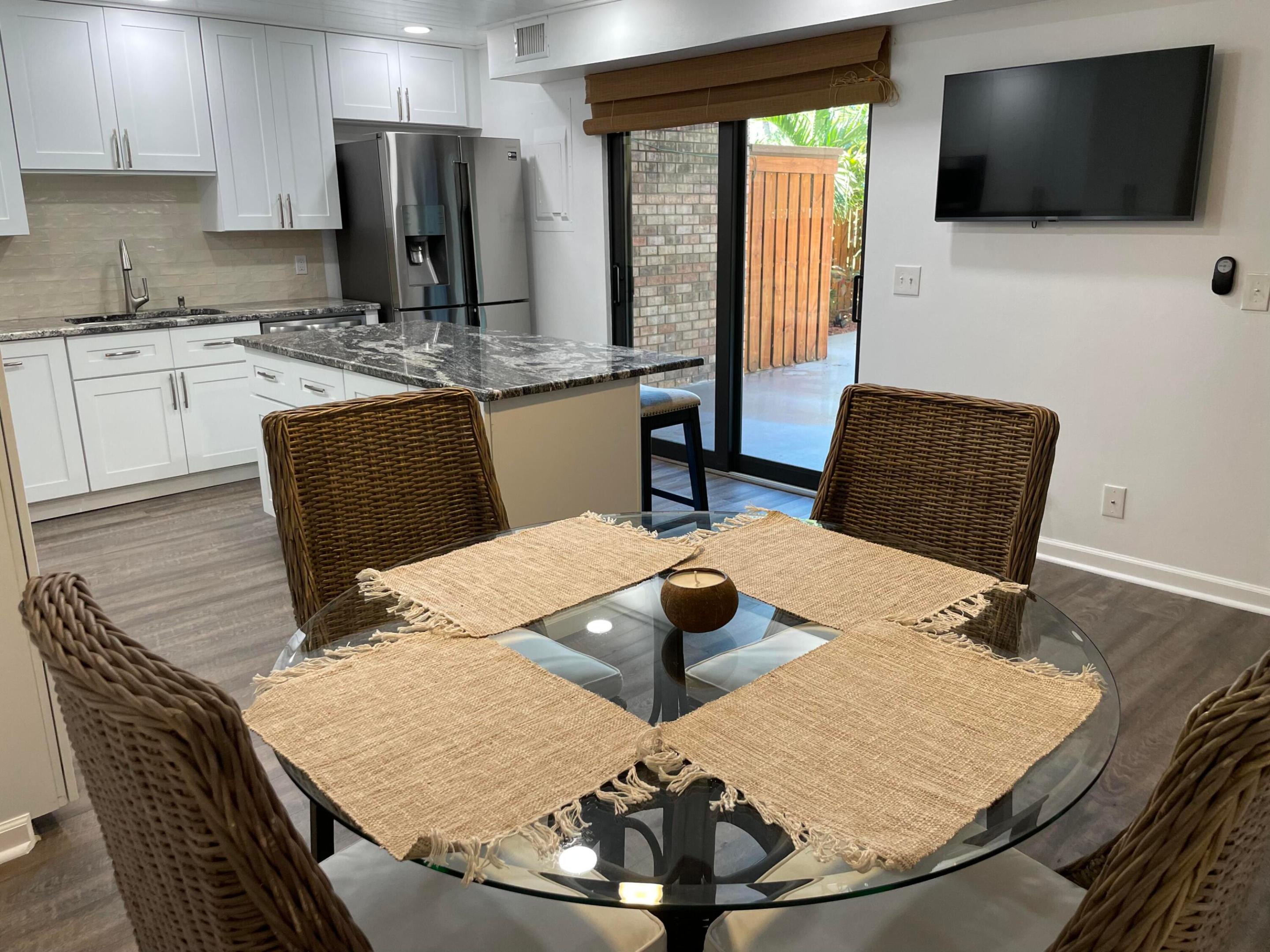1420 Ocean #25A, Jupiter FL 33477