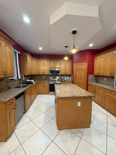 127 Saratoga, Royal Palm Beach FL 33411