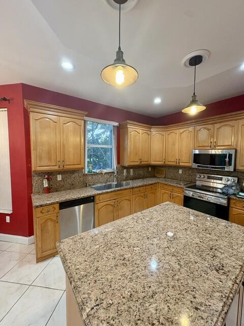 127 Saratoga, Royal Palm Beach FL 33411