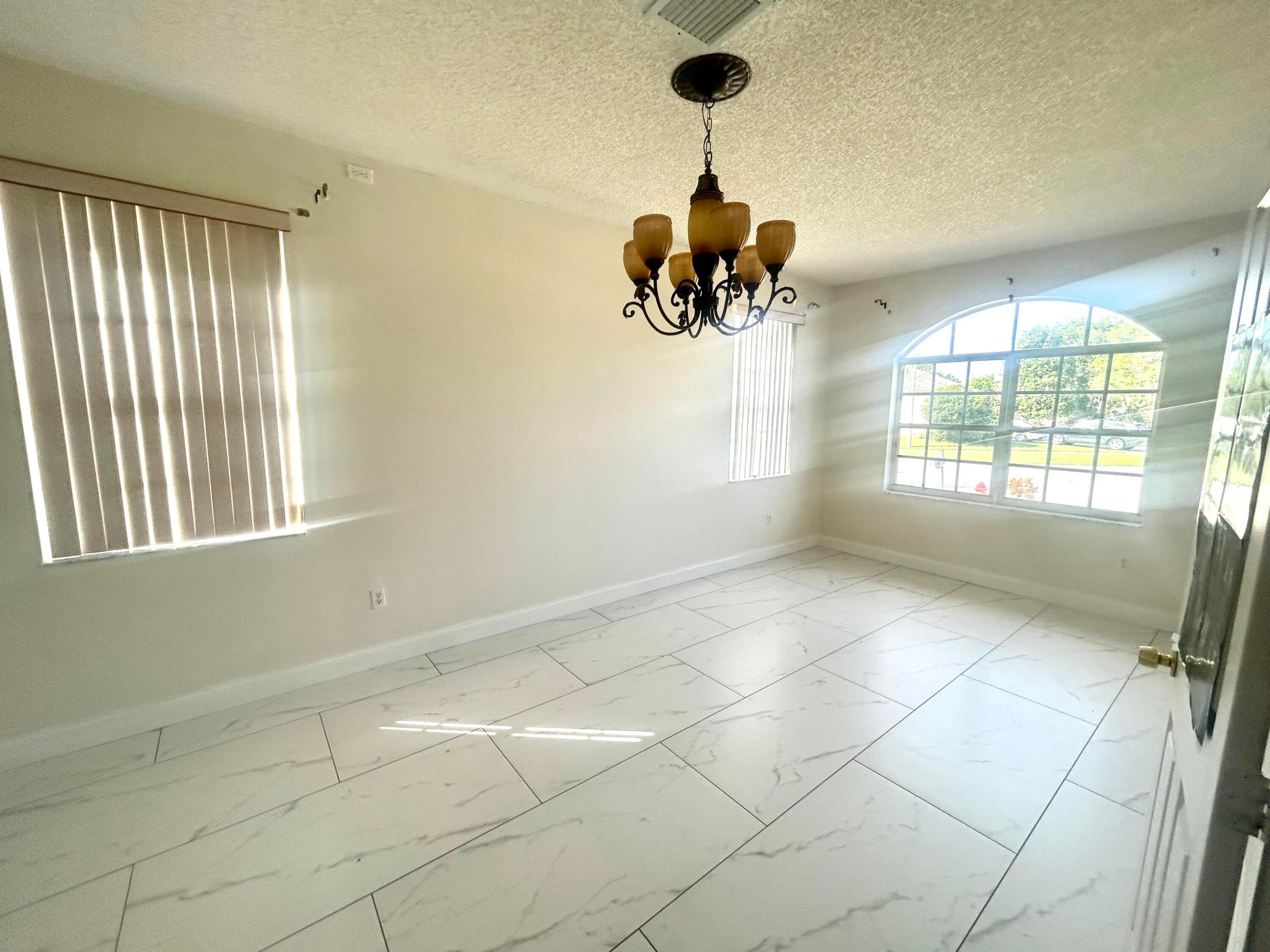 127 Saratoga, Royal Palm Beach FL 33411