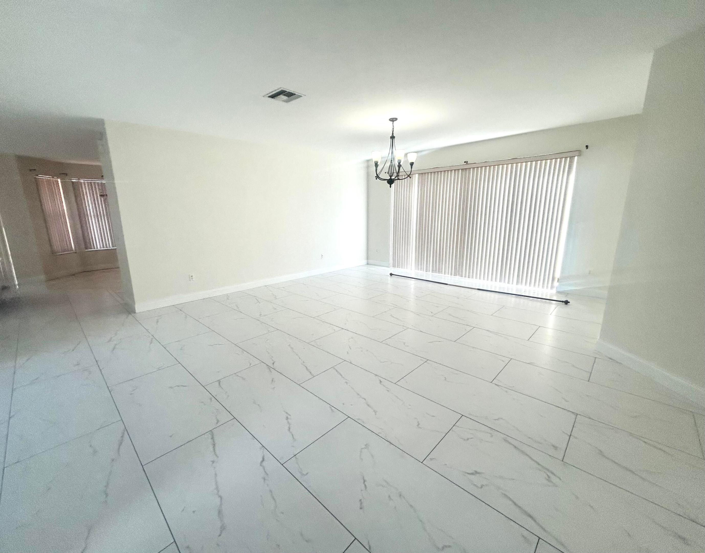 127 Saratoga, Royal Palm Beach FL 33411