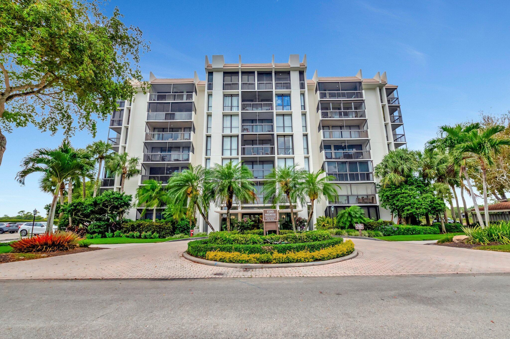 1566 Bridgewood, Boca Raton FL 33434