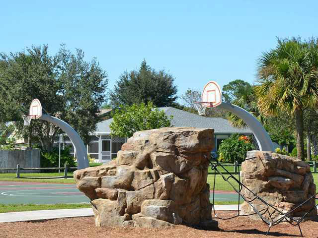 376 La Mancha, Royal Palm Beach FL 33411