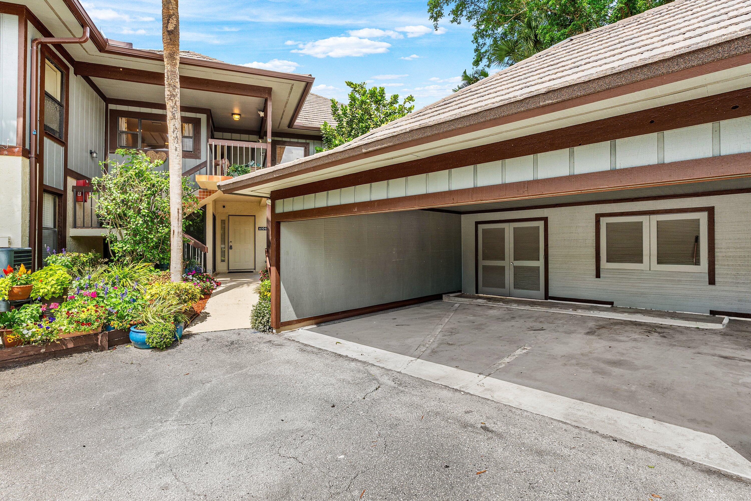 13329 Polo Club #206, Wellington FL 33414