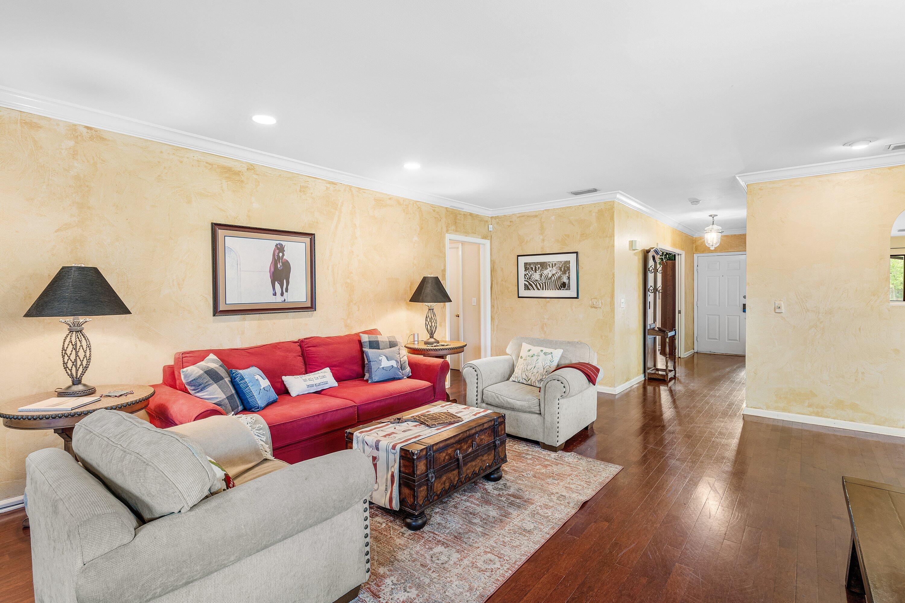 13329 Polo Club #206, Wellington FL 33414