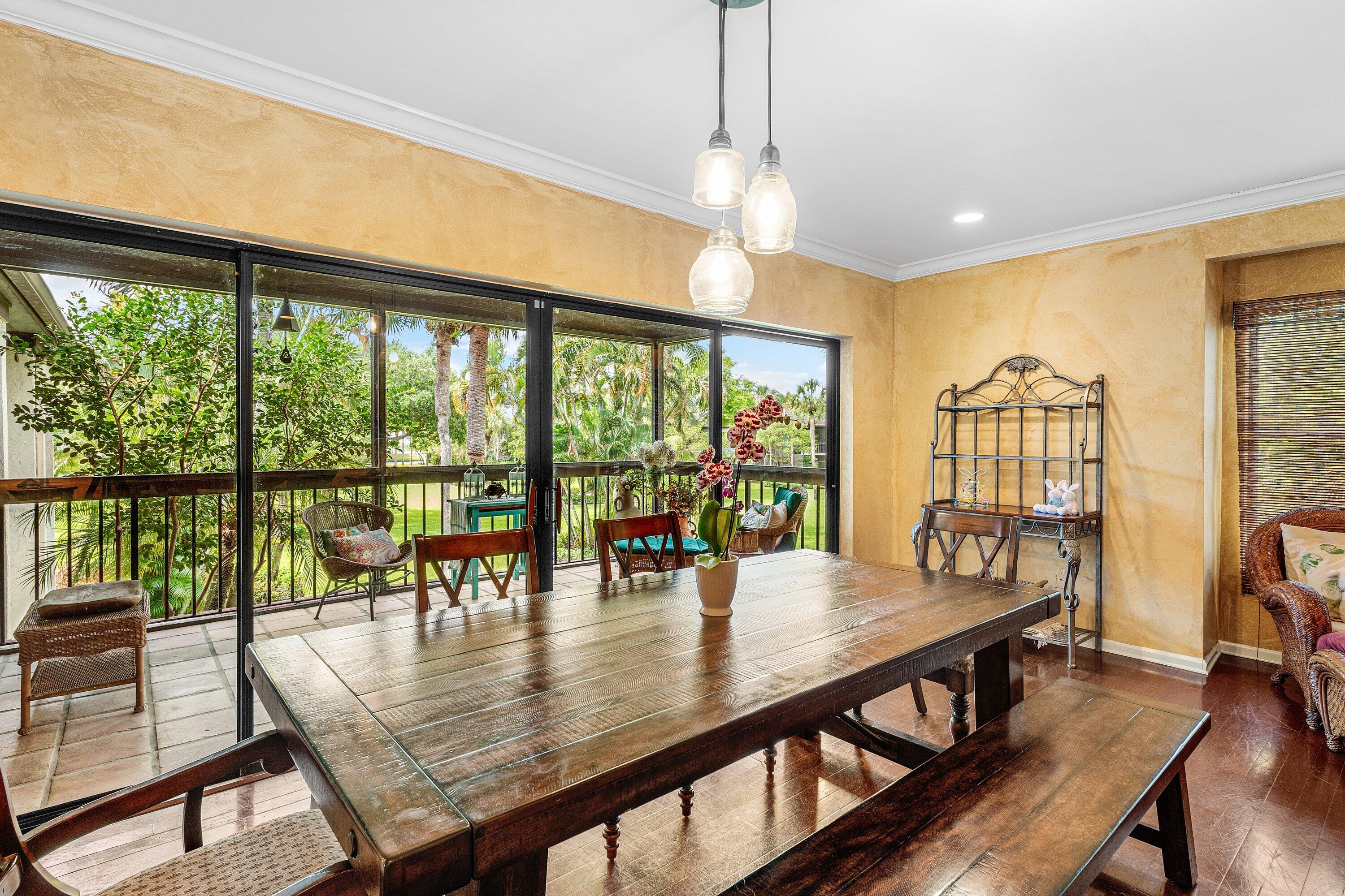 13329 Polo Club #206, Wellington FL 33414