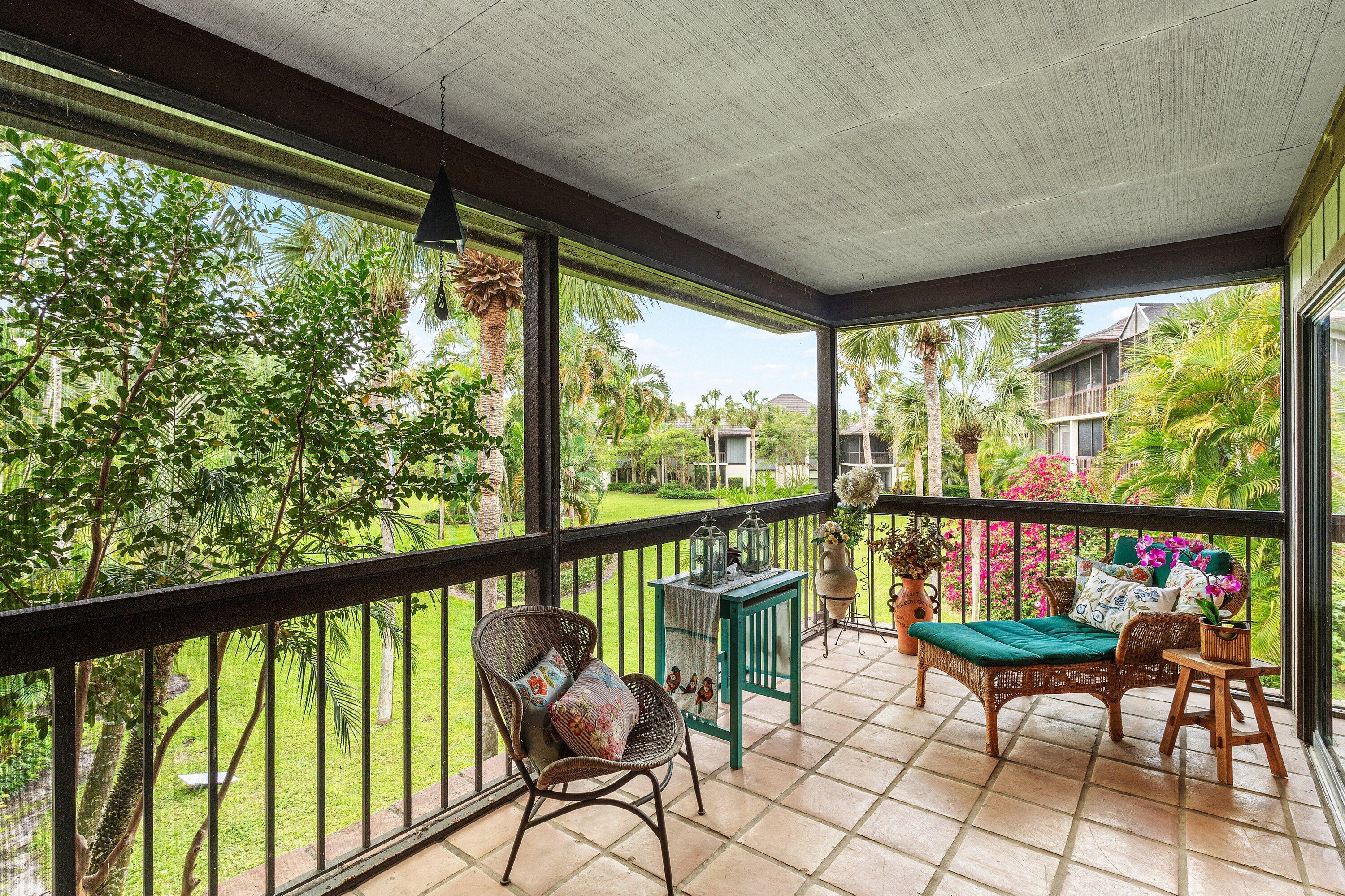 13329 Polo Club #206, Wellington FL 33414