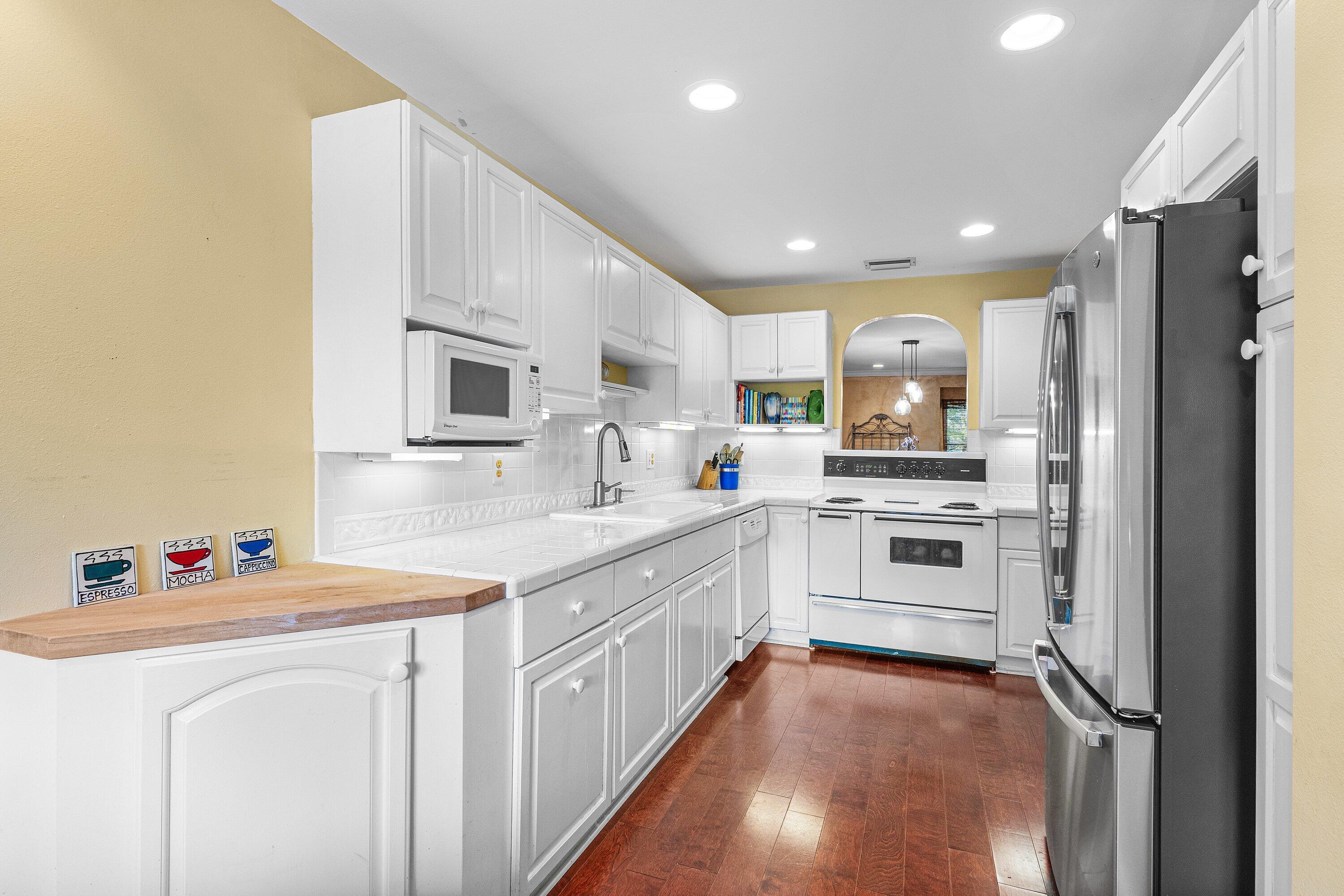 13329 Polo Club #206, Wellington FL 33414