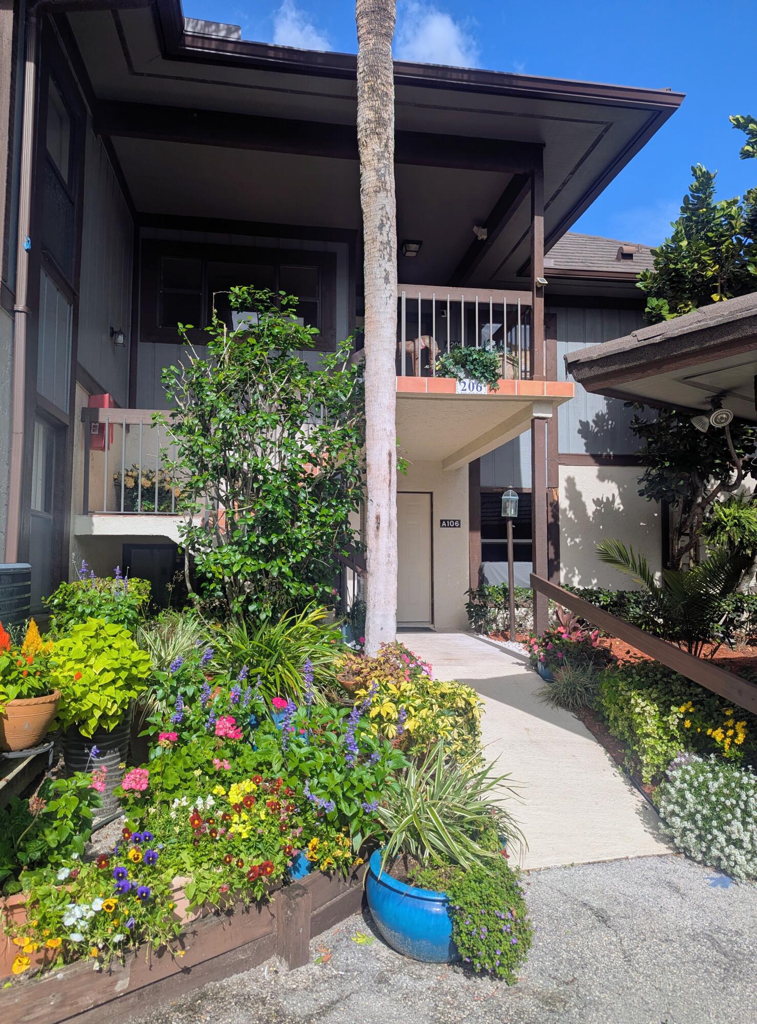 13329 Polo Club #206, Wellington FL 33414
