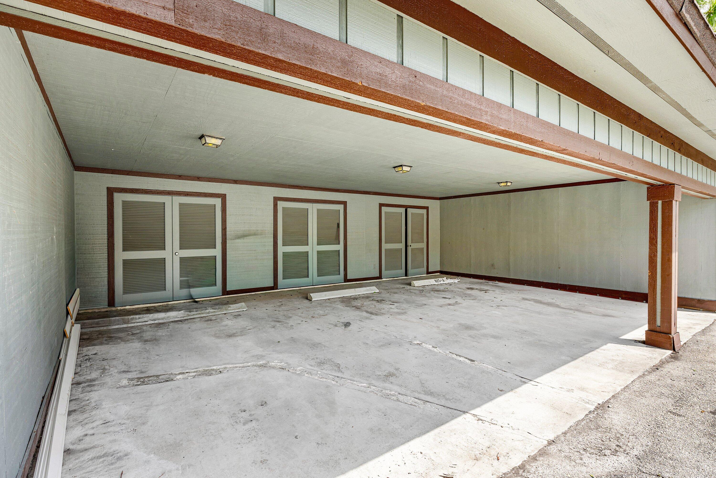 13329 Polo Club #206, Wellington FL 33414