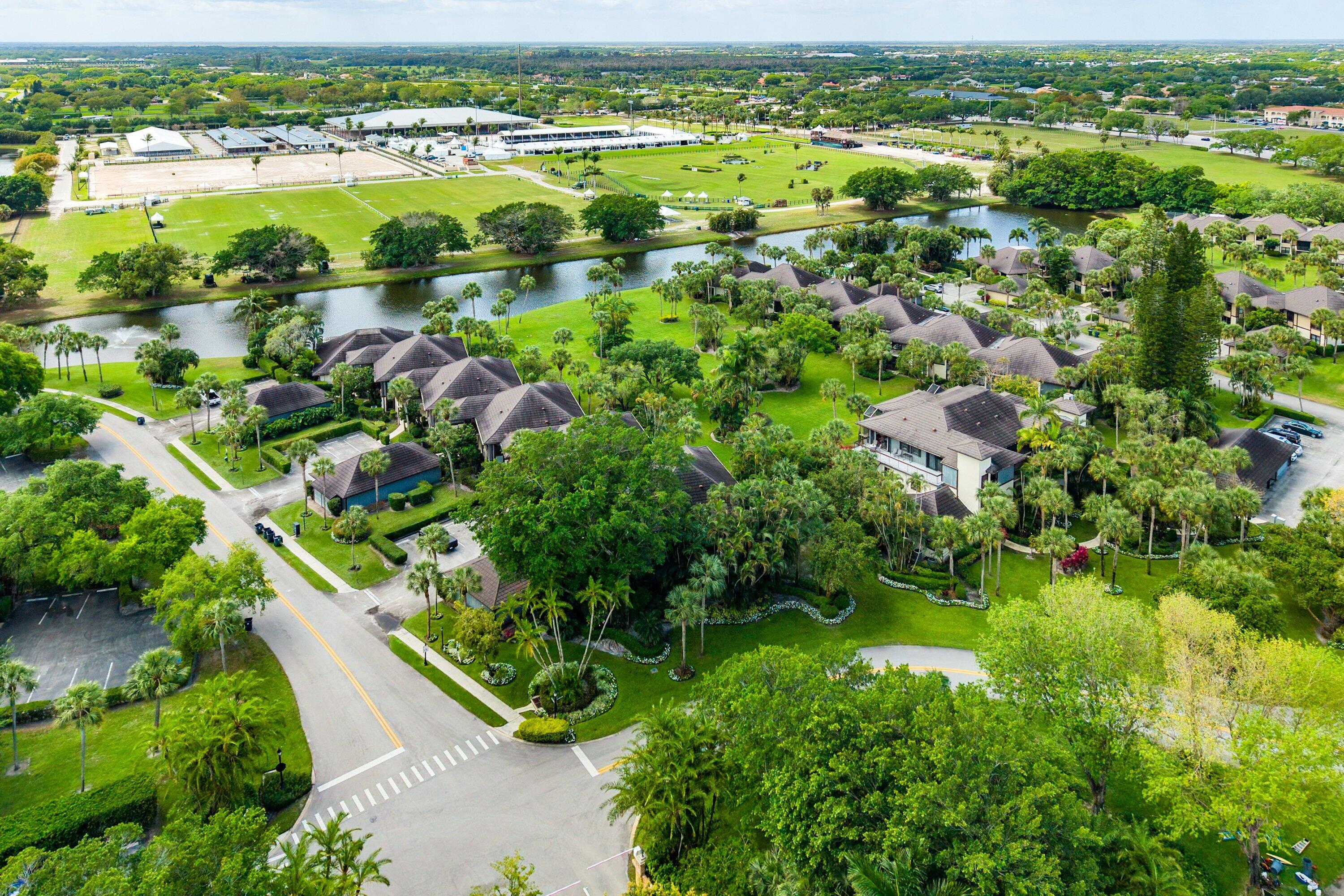 13329 Polo Club #206, Wellington FL 33414