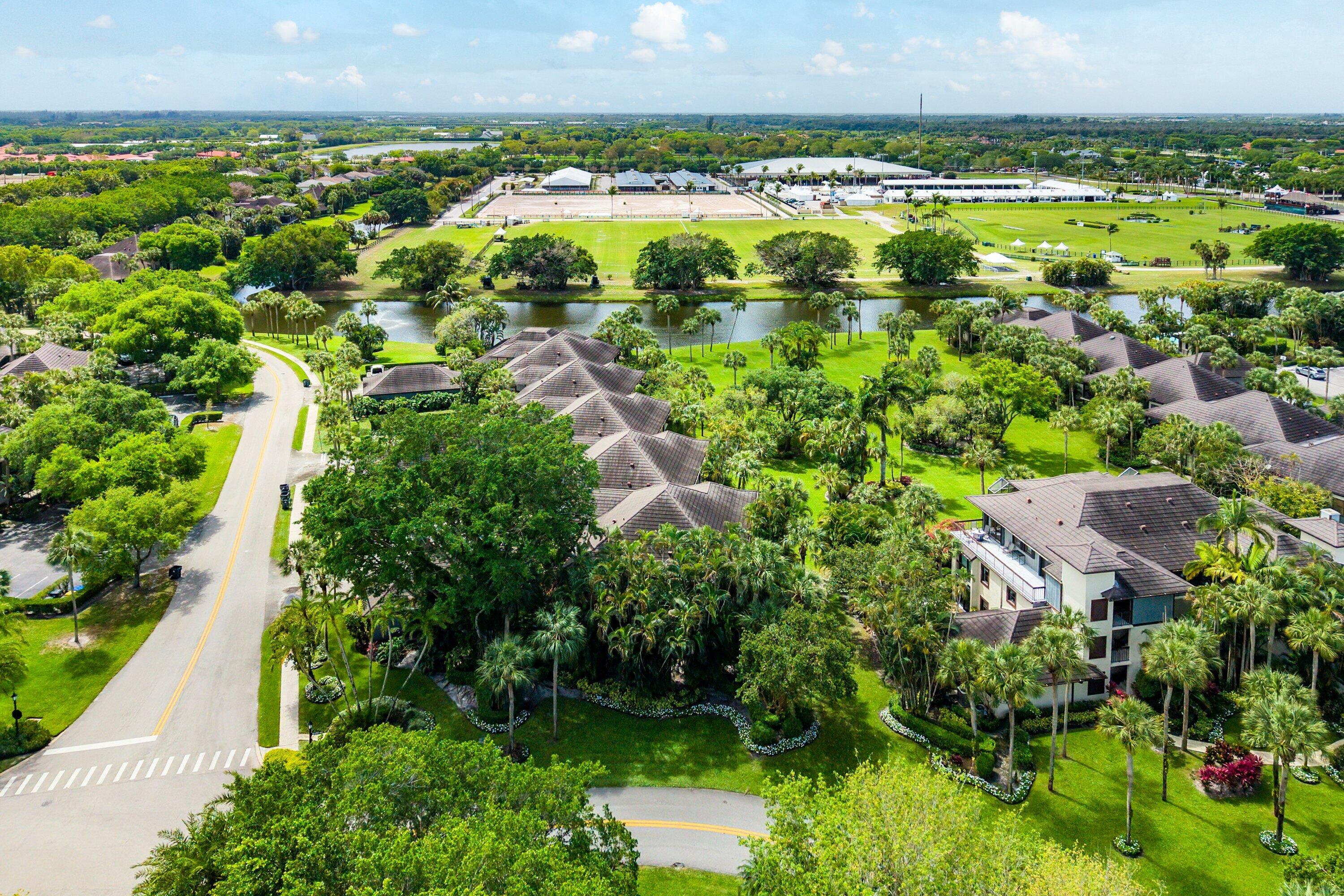 13329 Polo Club #206, Wellington FL 33414