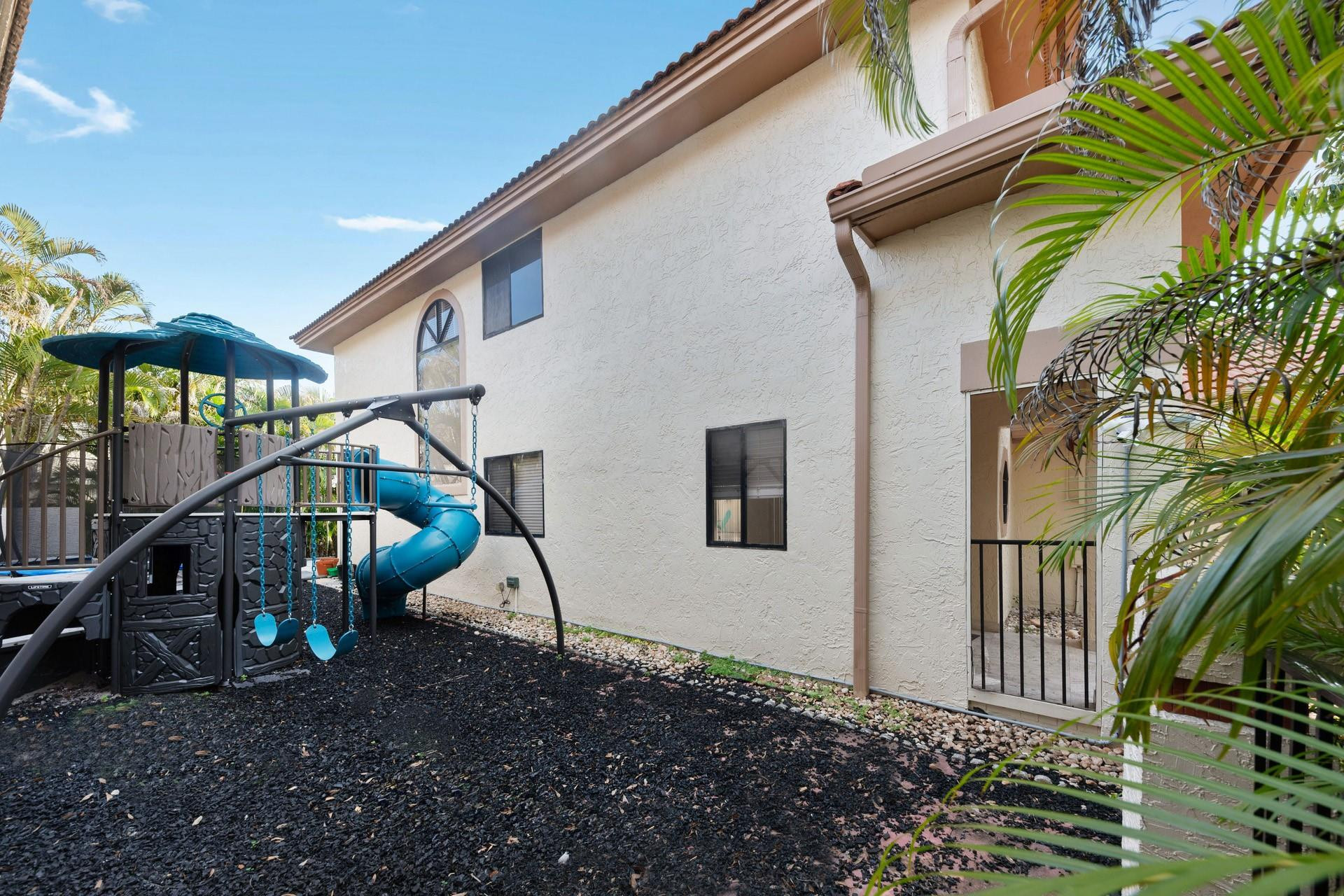 476 NW 38TH, Deerfield Beach FL 33442
