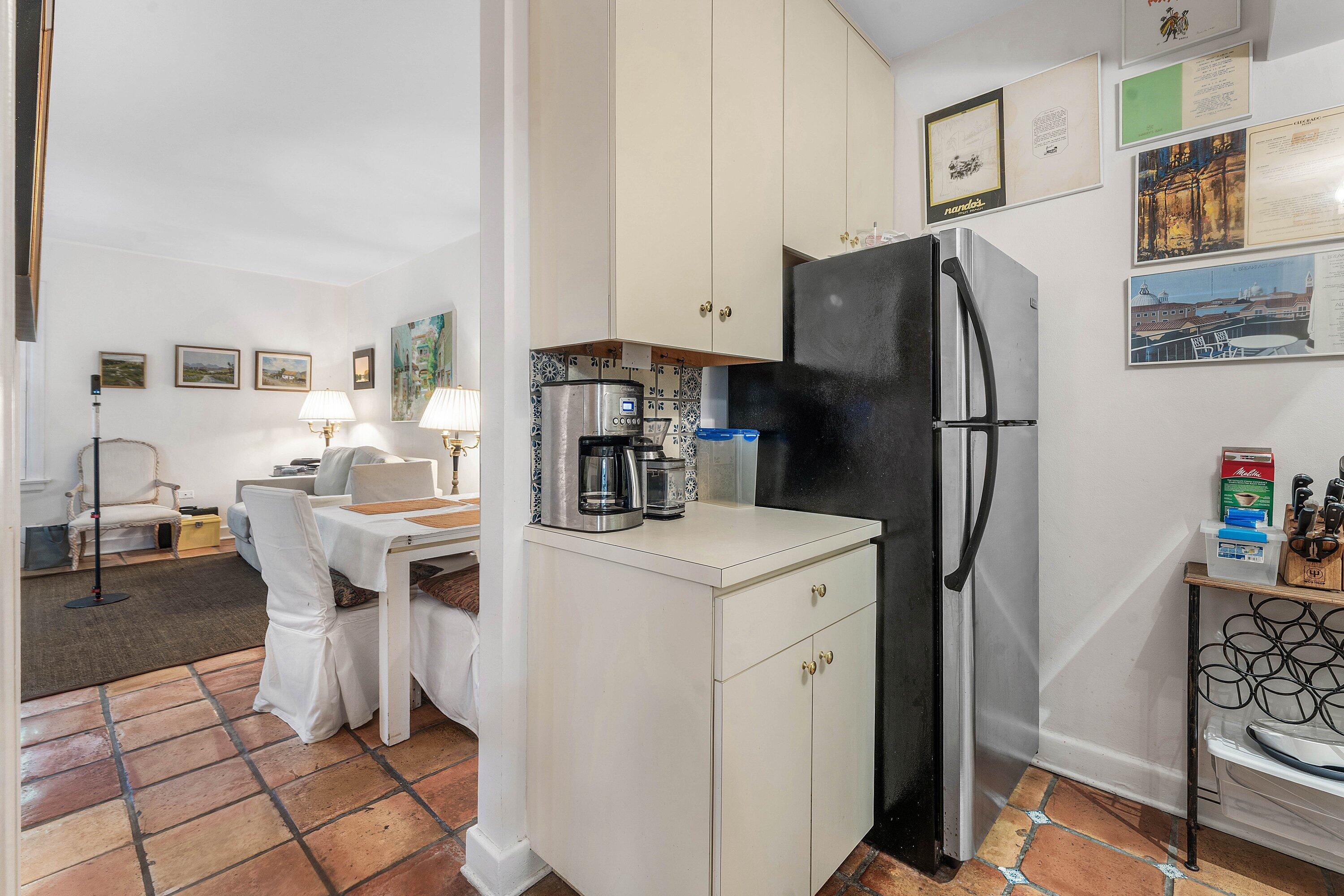 215 PHIPPS #2, Palm Beach FL 33480