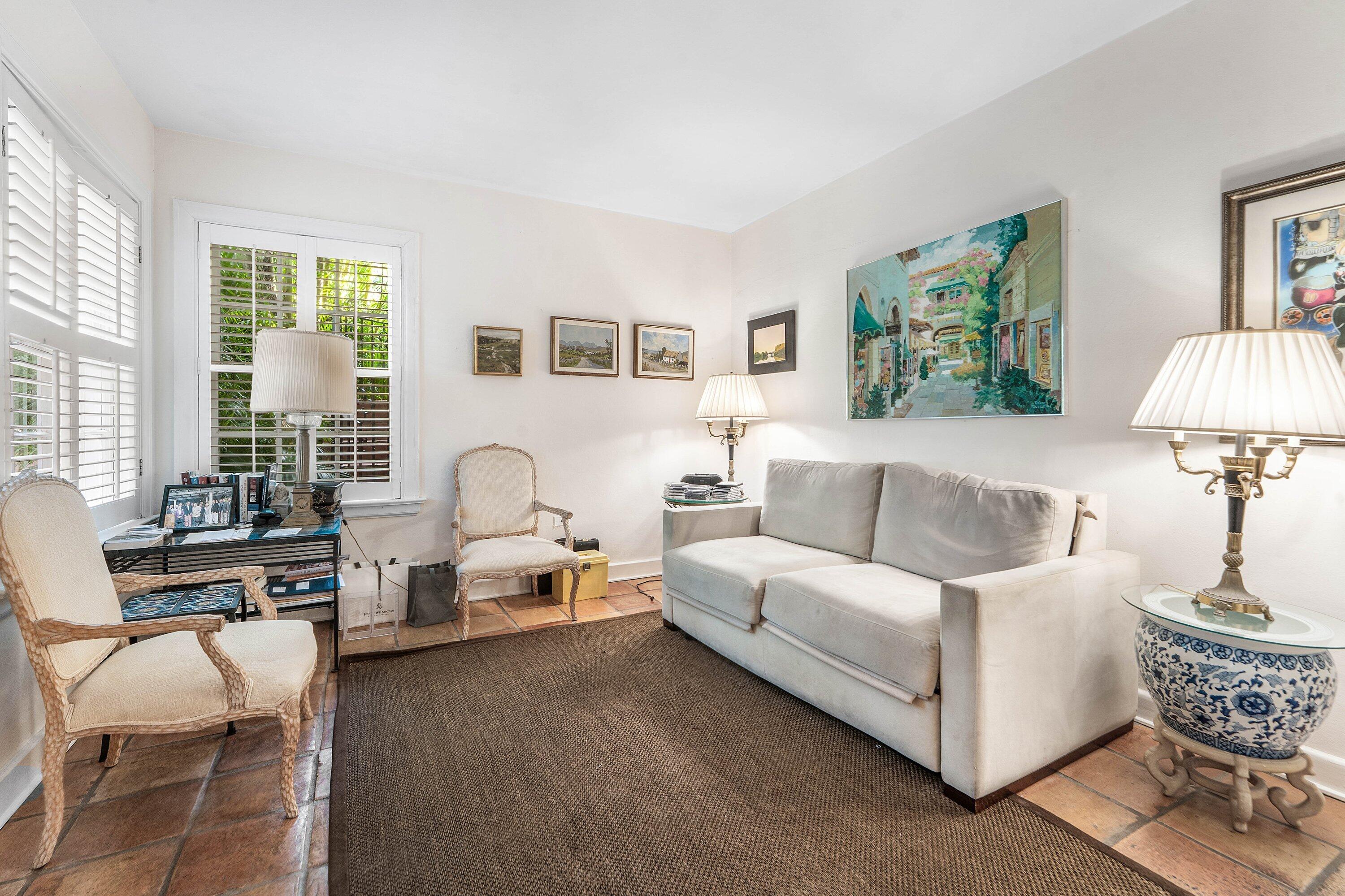 215 PHIPPS #2, Palm Beach FL 33480