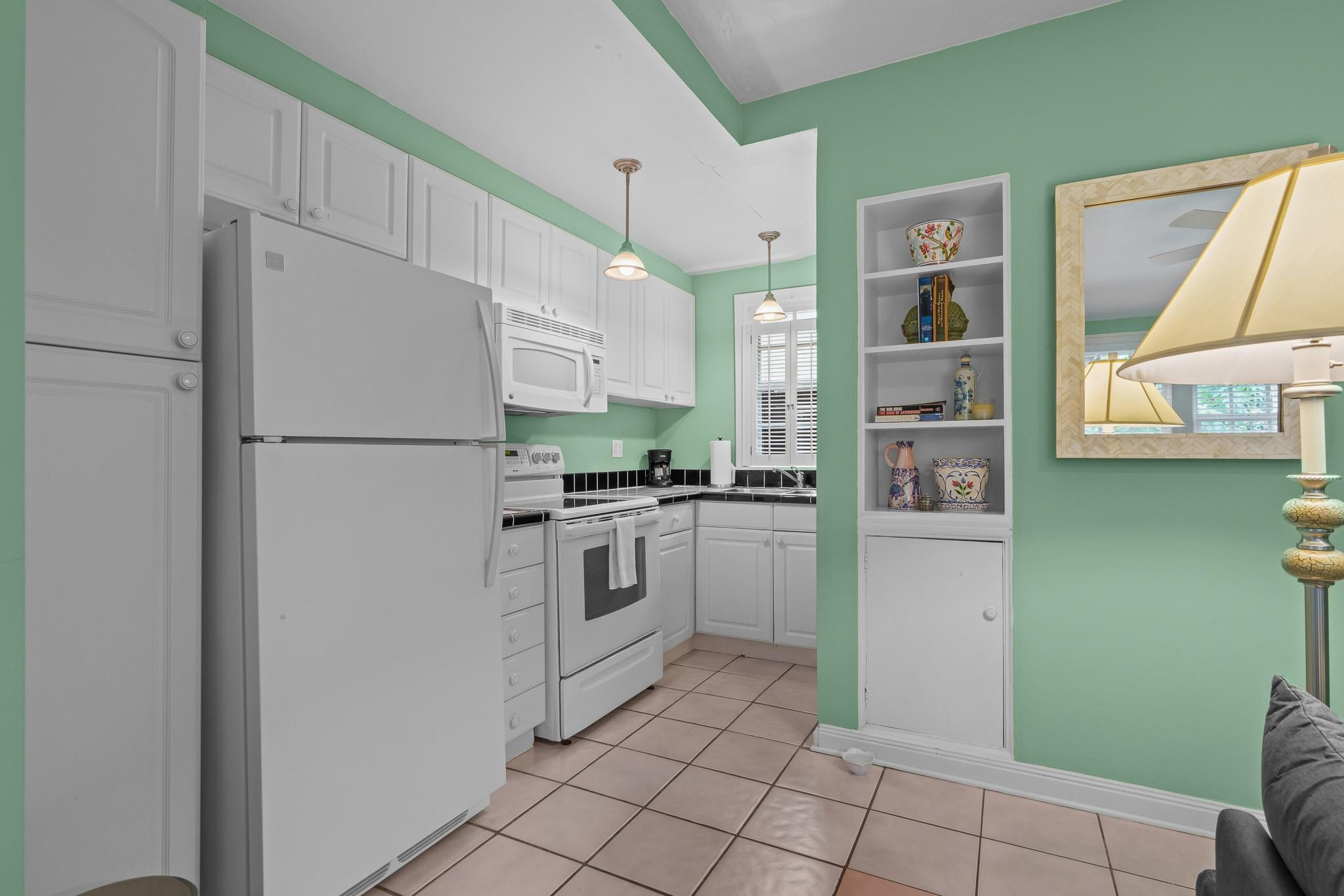 1609 NE 2ND, Fort Lauderdale FL 33301