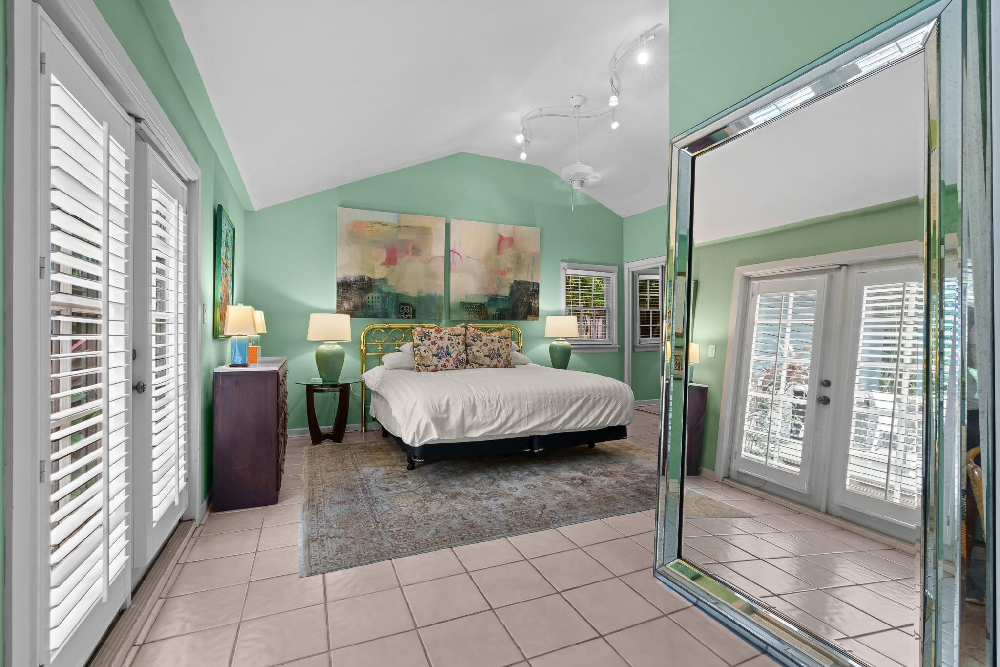 1609 NE 2ND, Fort Lauderdale FL 33301