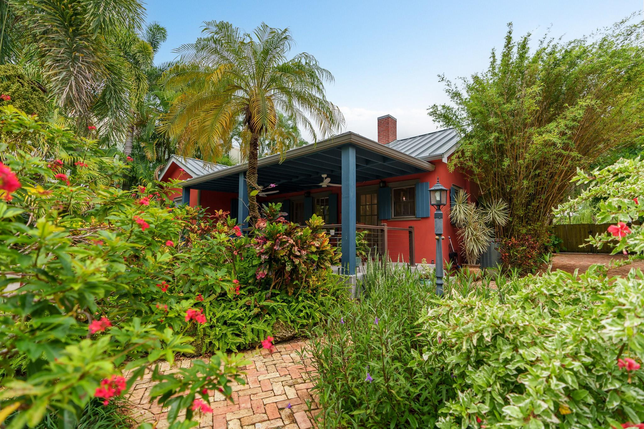 1609 NE 2ND, Fort Lauderdale FL 33301