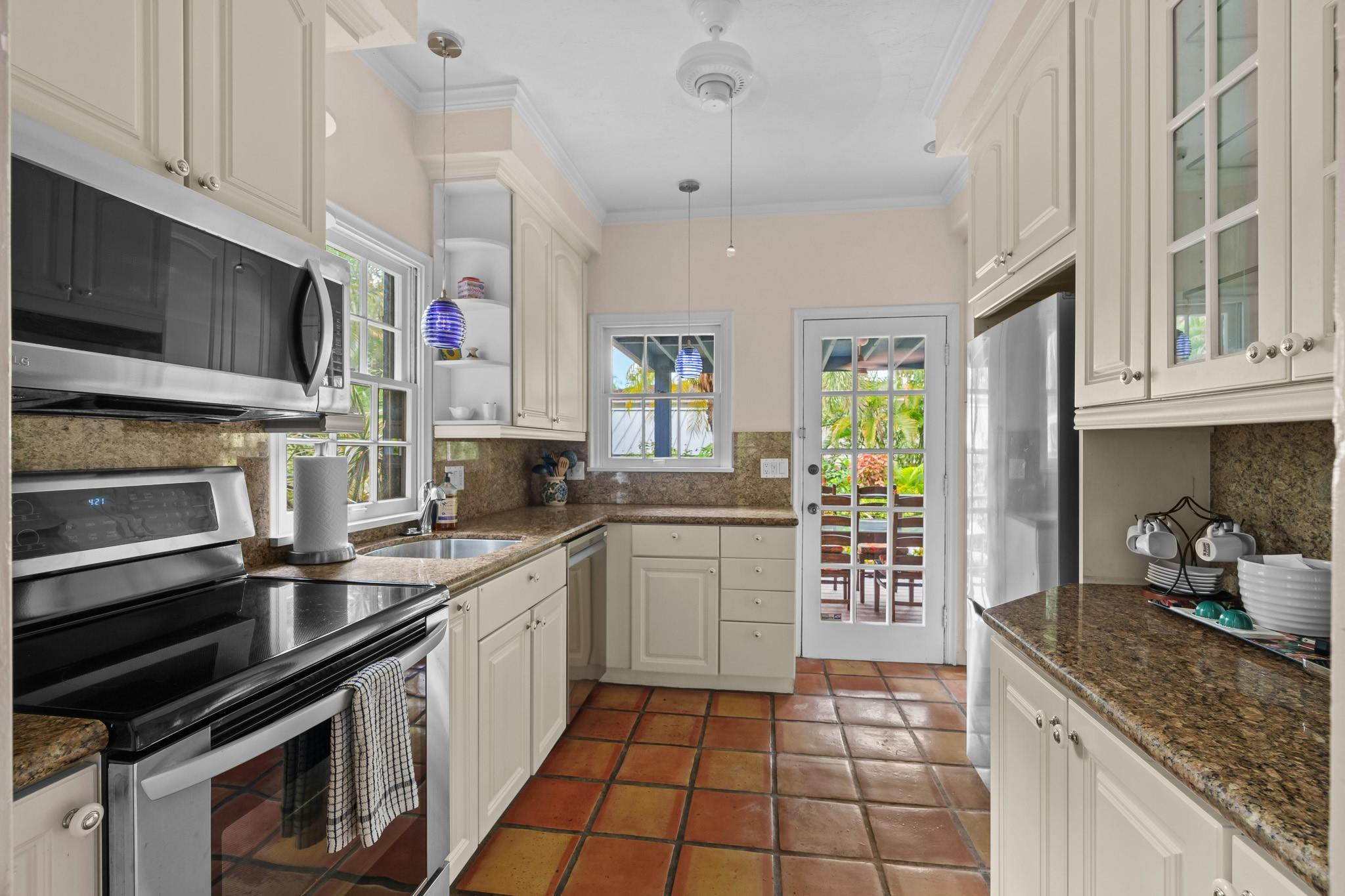 1609 NE 2ND, Fort Lauderdale FL 33301