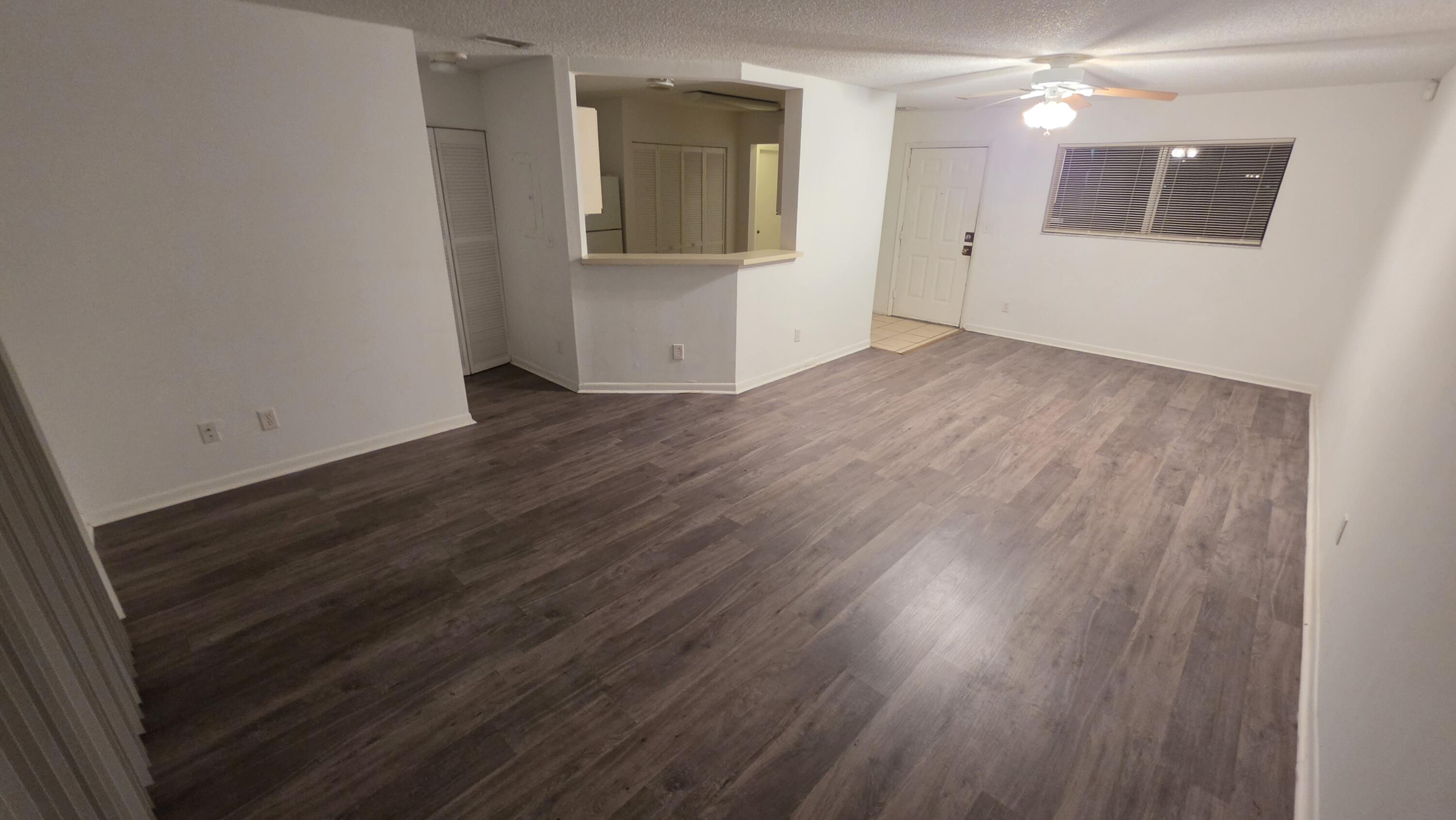 3453 NW 44TH #104, Oakland Park FL 33309
