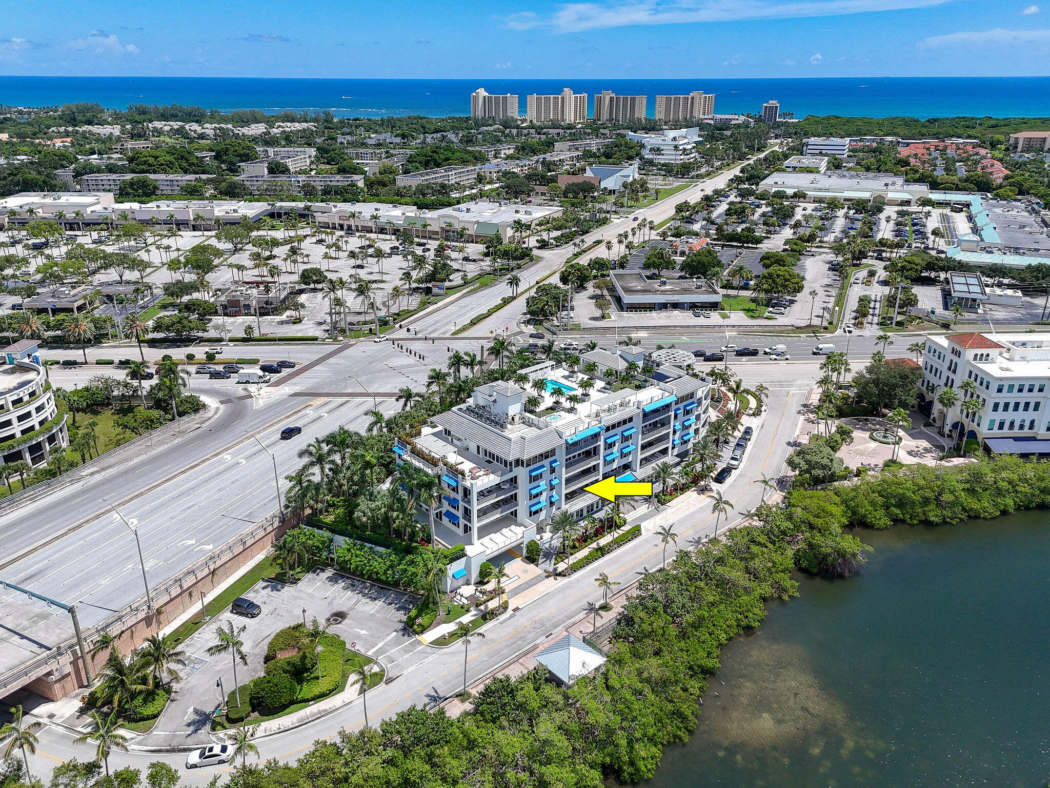 1 S COASTAL #202, Jupiter FL 33477