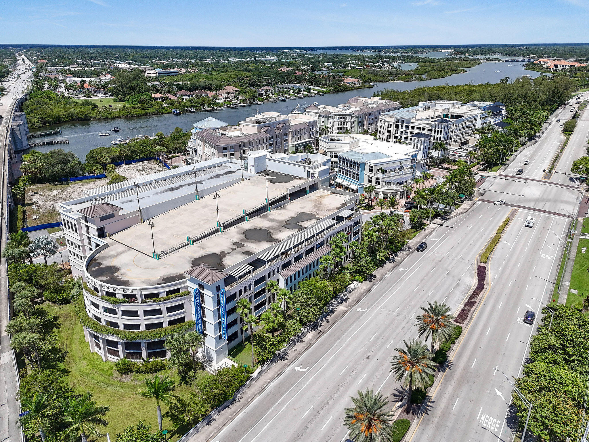 1 S COASTAL #202, Jupiter FL 33477