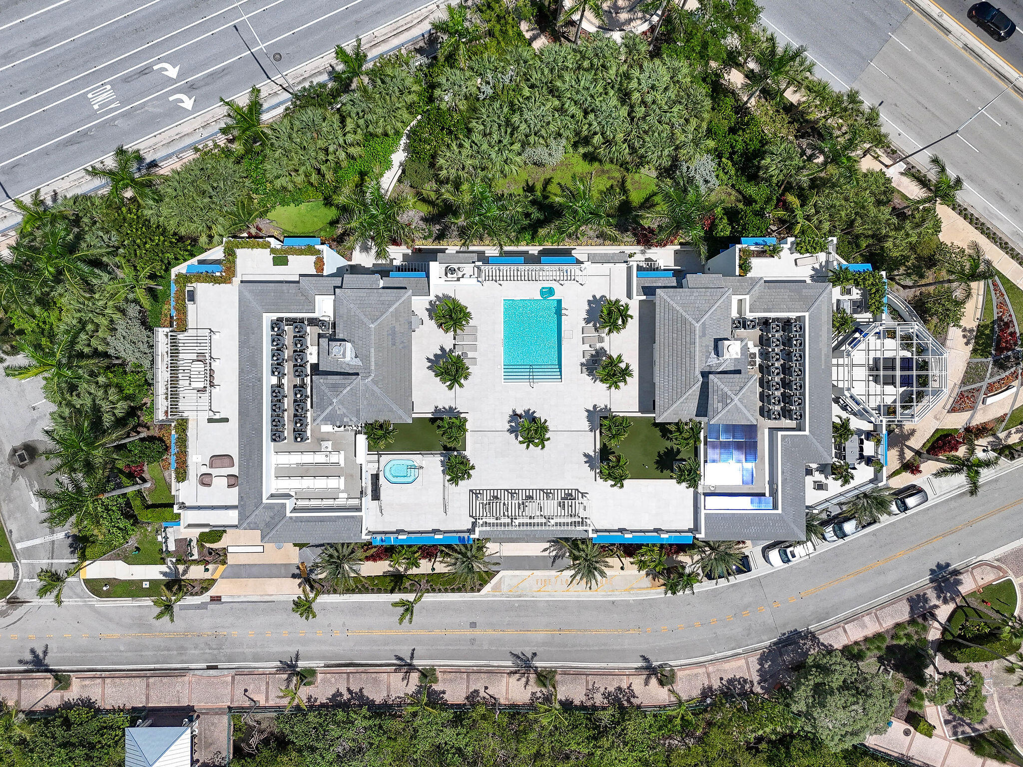 1 S COASTAL #202, Jupiter FL 33477