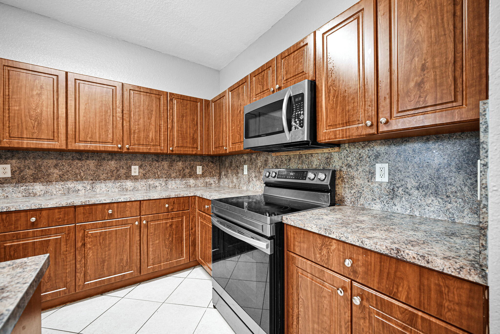 603 W SANTA CATALINA #603, North Lauderdale FL 33068