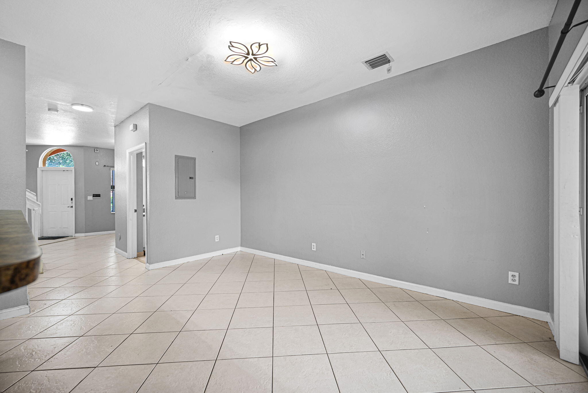 603 W SANTA CATALINA #603, North Lauderdale FL 33068