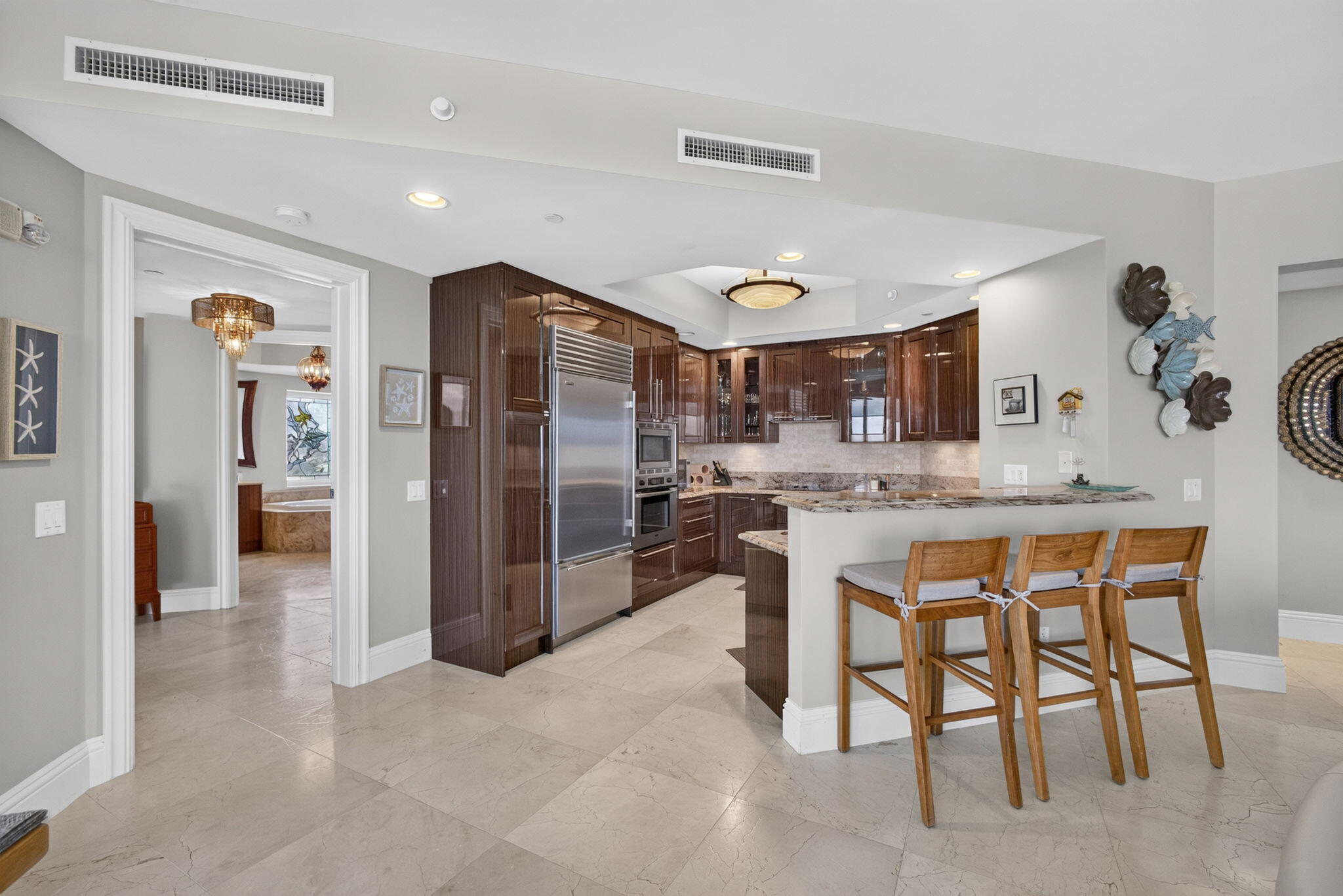 2700 N Ocean #905B, Riviera Beach FL 33404