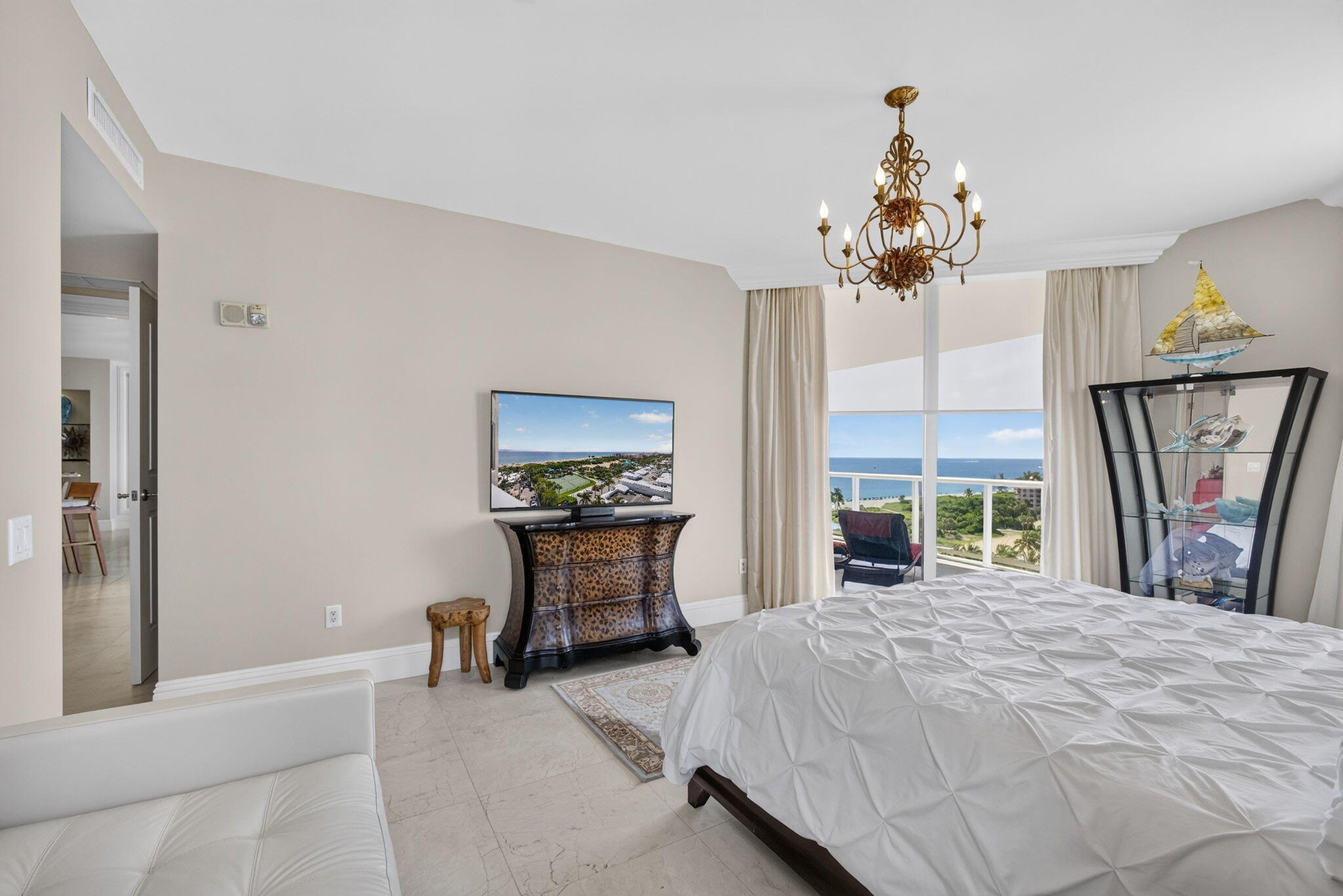 2700 N Ocean #905B, Riviera Beach FL 33404