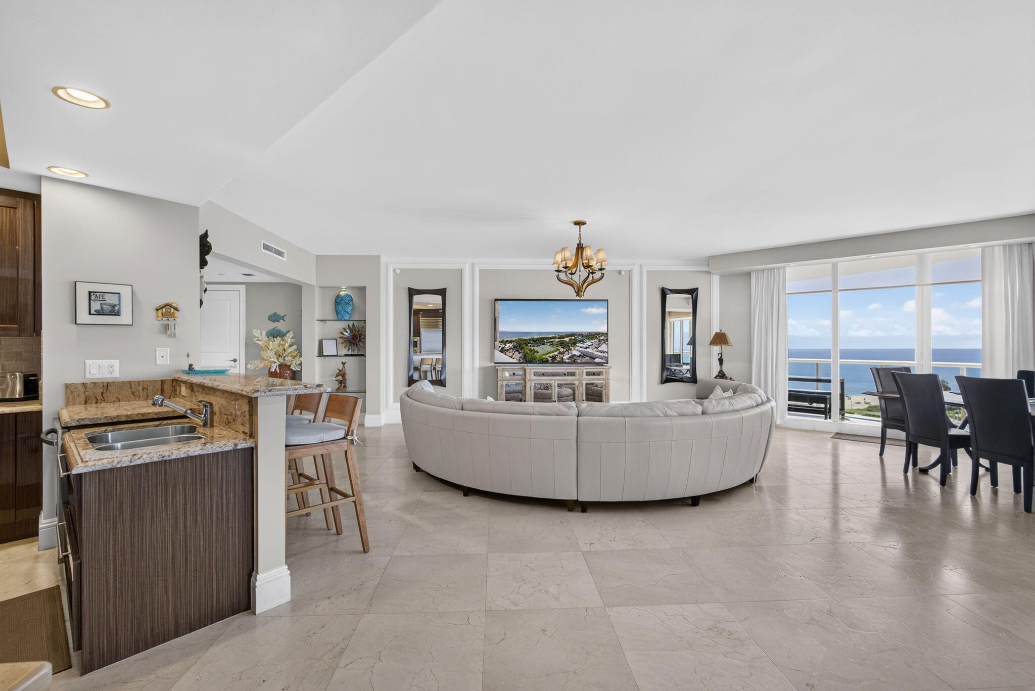 2700 N Ocean #905B, Riviera Beach FL 33404