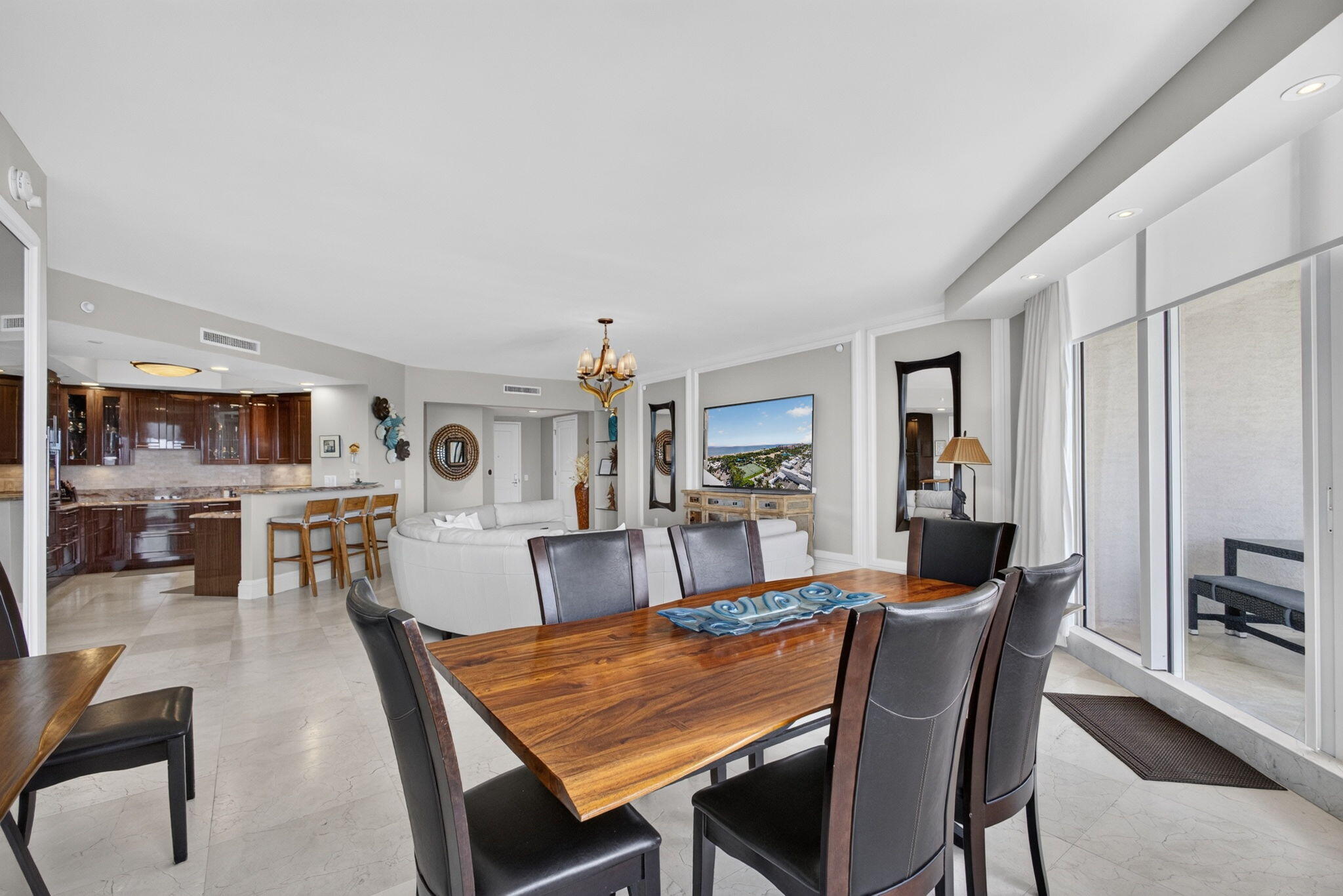 2700 N Ocean #905B, Riviera Beach FL 33404