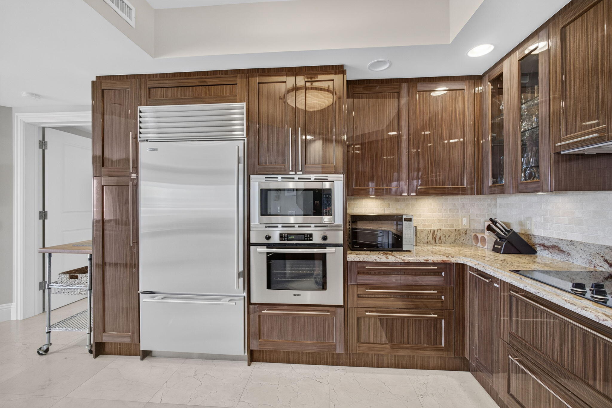 2700 N Ocean #905B, Riviera Beach FL 33404