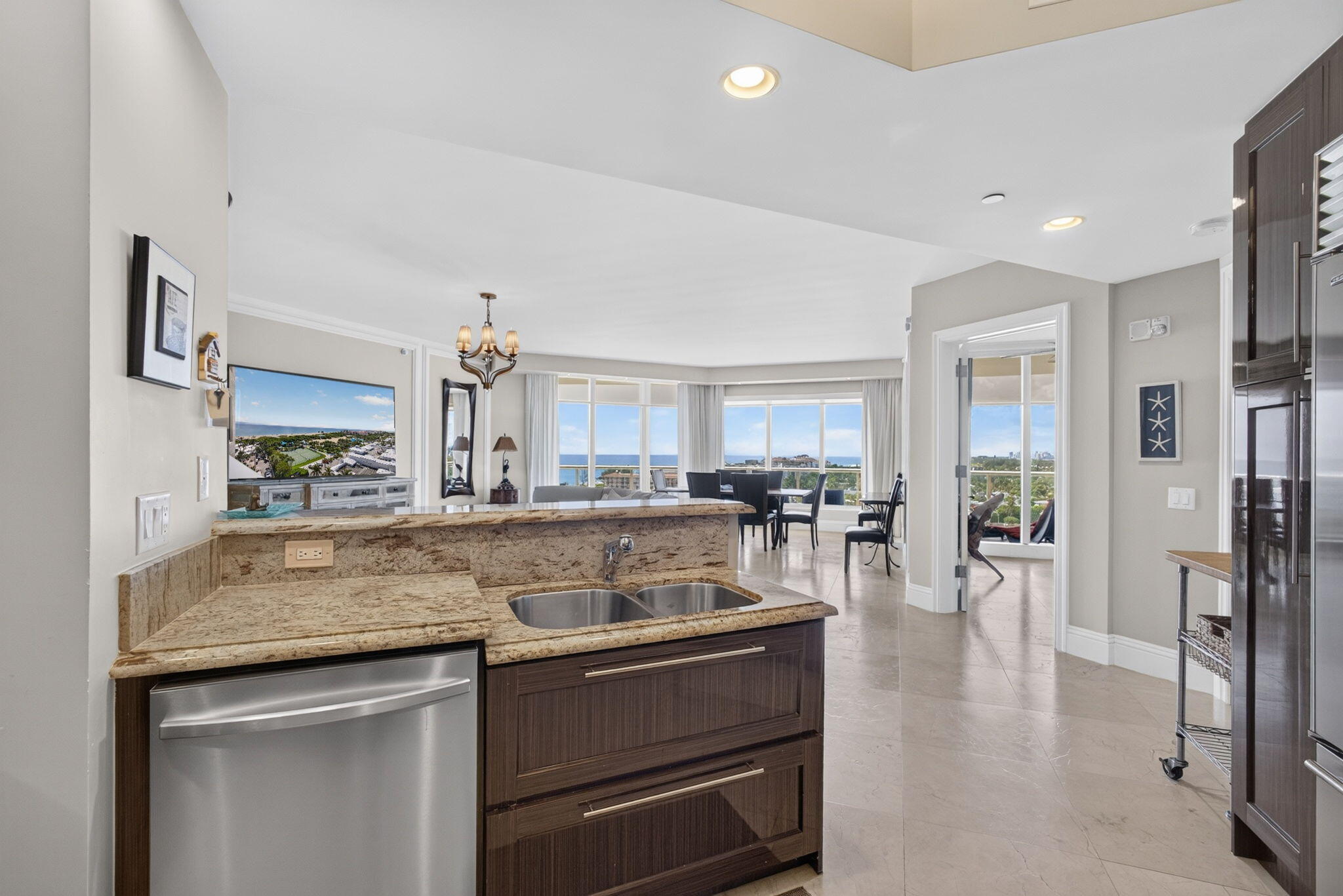 2700 N Ocean #905B, Riviera Beach FL 33404