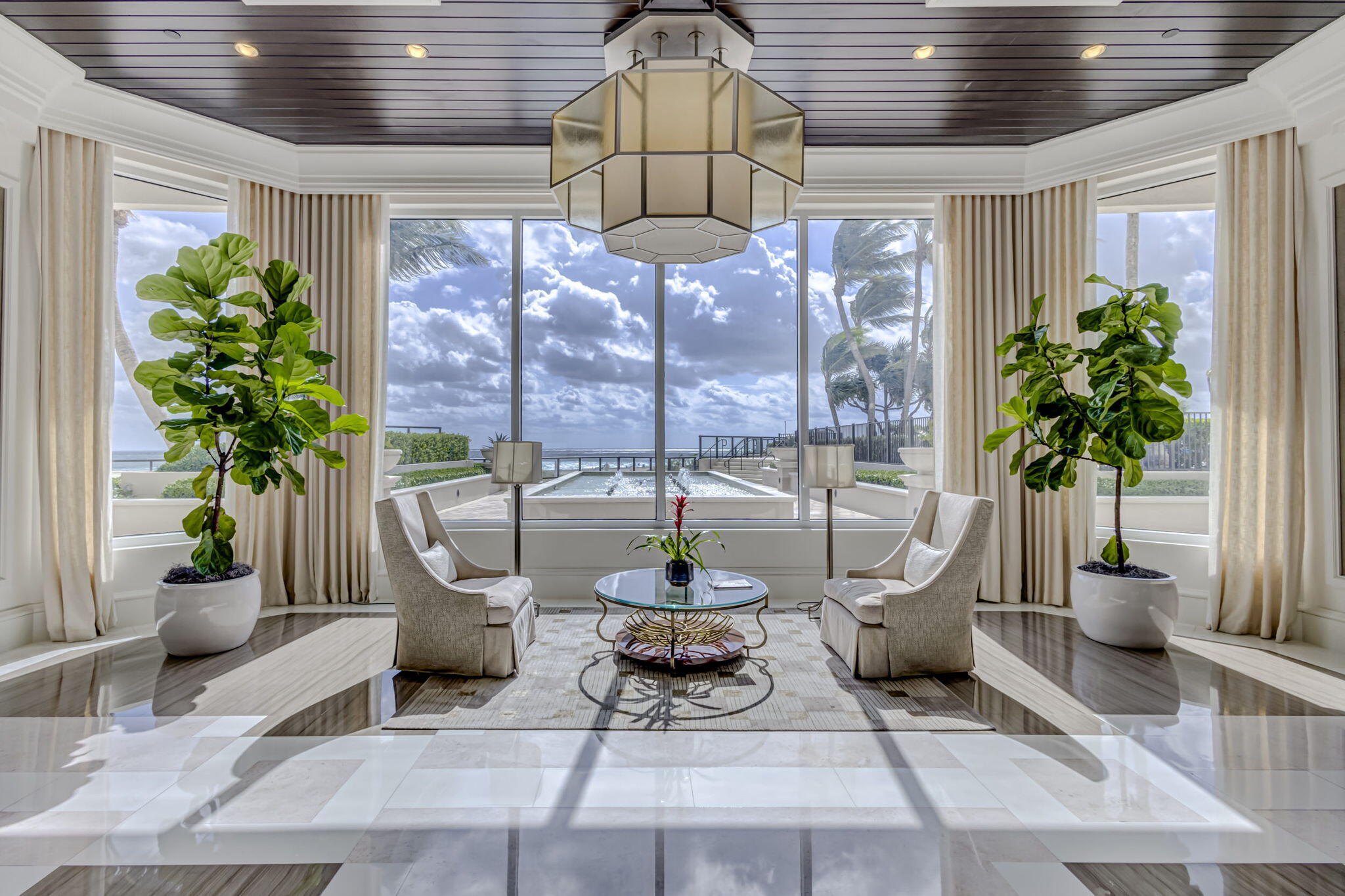 2700 N Ocean #905B, Riviera Beach FL 33404