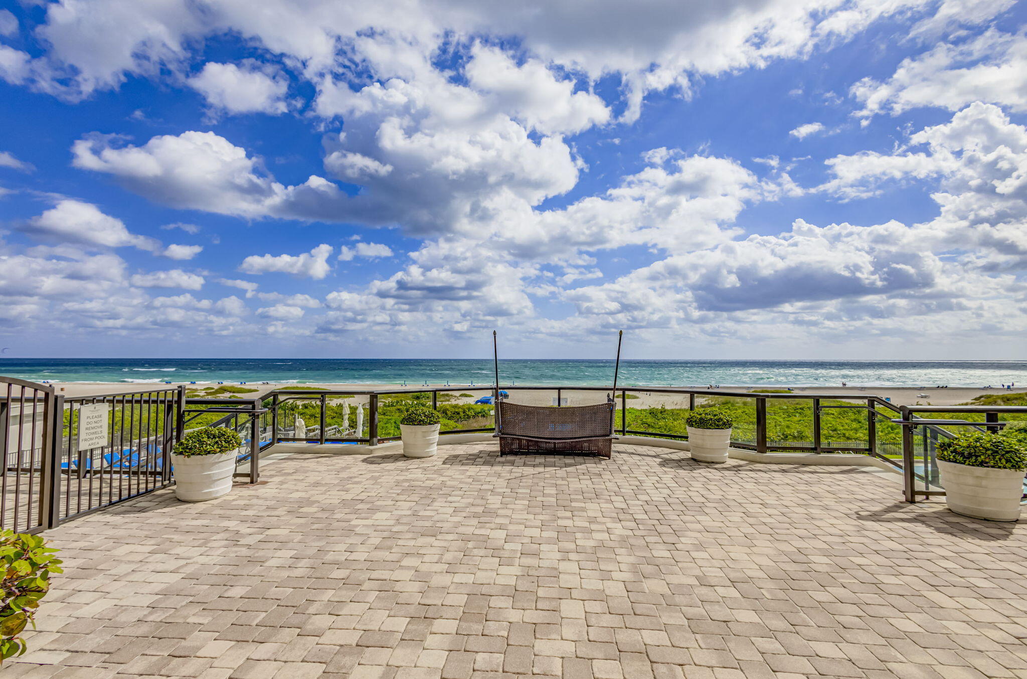 2700 N Ocean #905B, Riviera Beach FL 33404