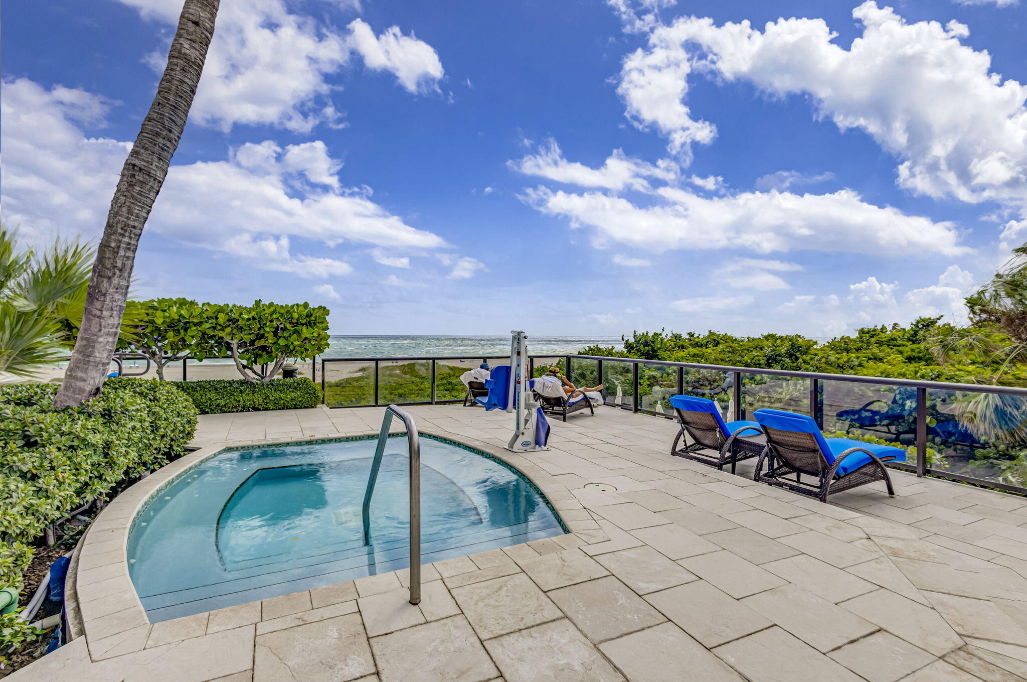 2700 N Ocean #905B, Riviera Beach FL 33404