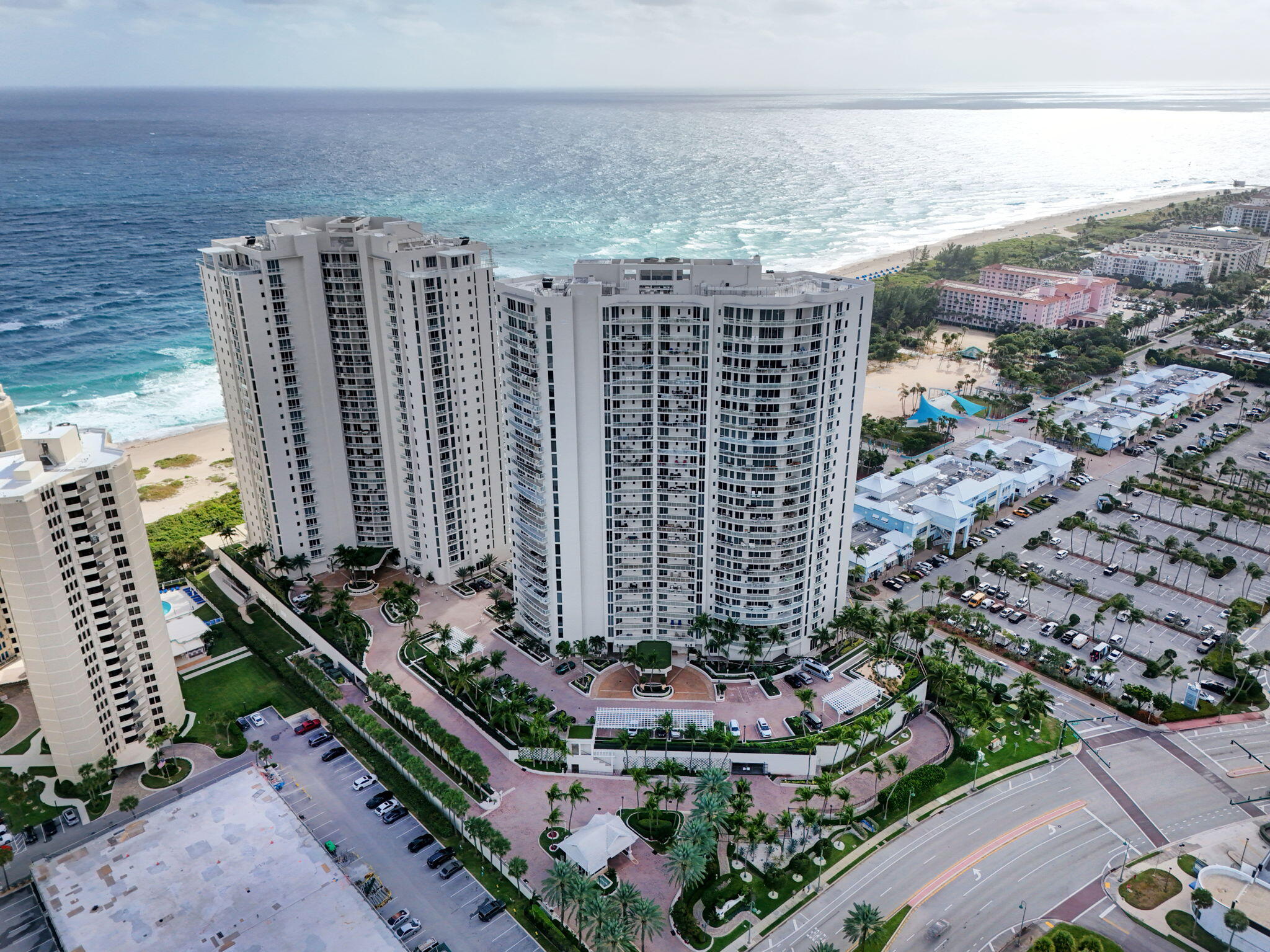 2700 N Ocean #905B, Riviera Beach FL 33404