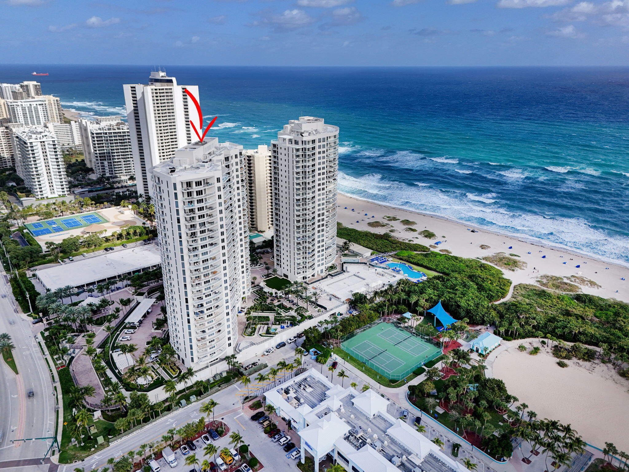 2700 N Ocean #905B, Riviera Beach FL 33404