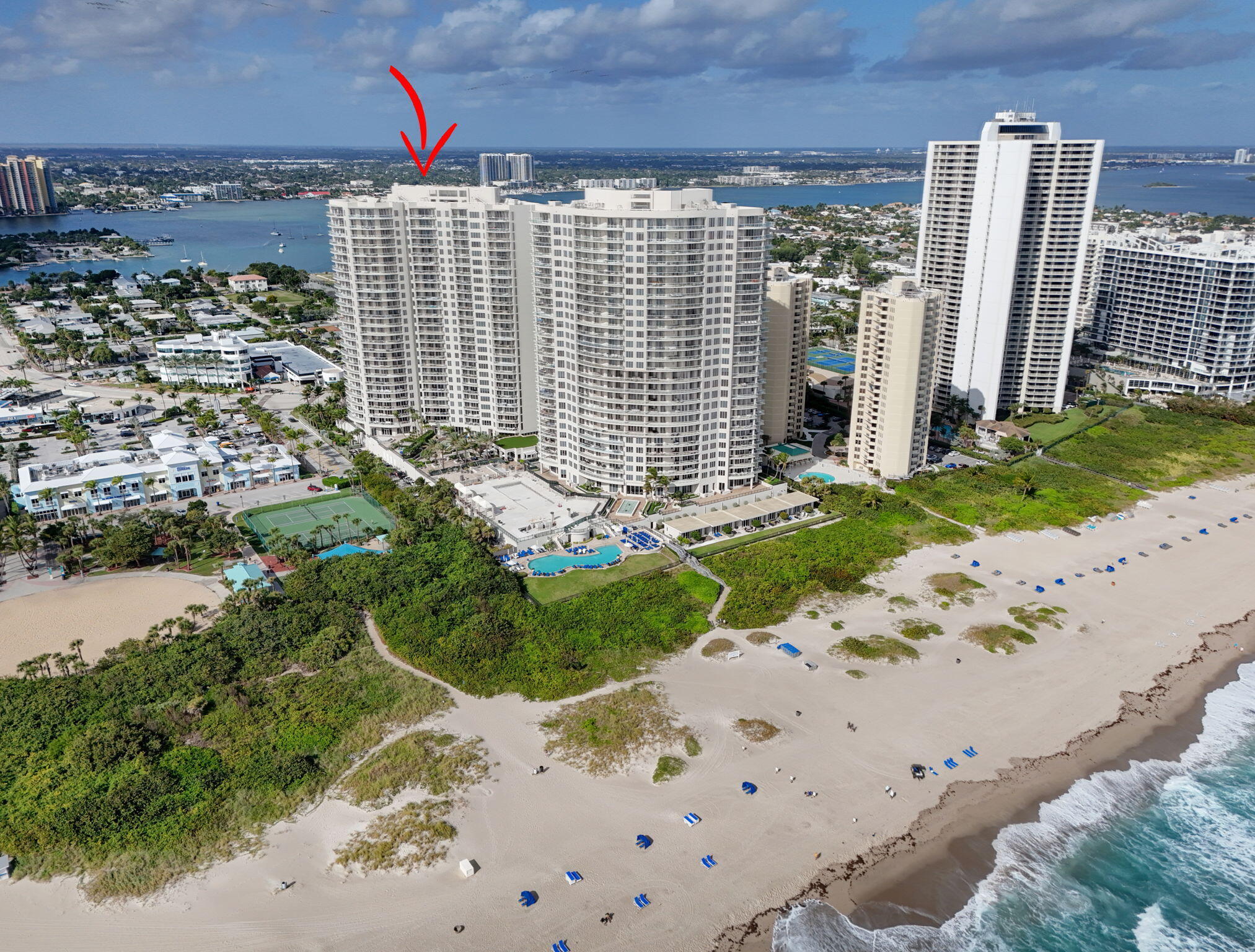 2700 N Ocean #905B, Riviera Beach FL 33404